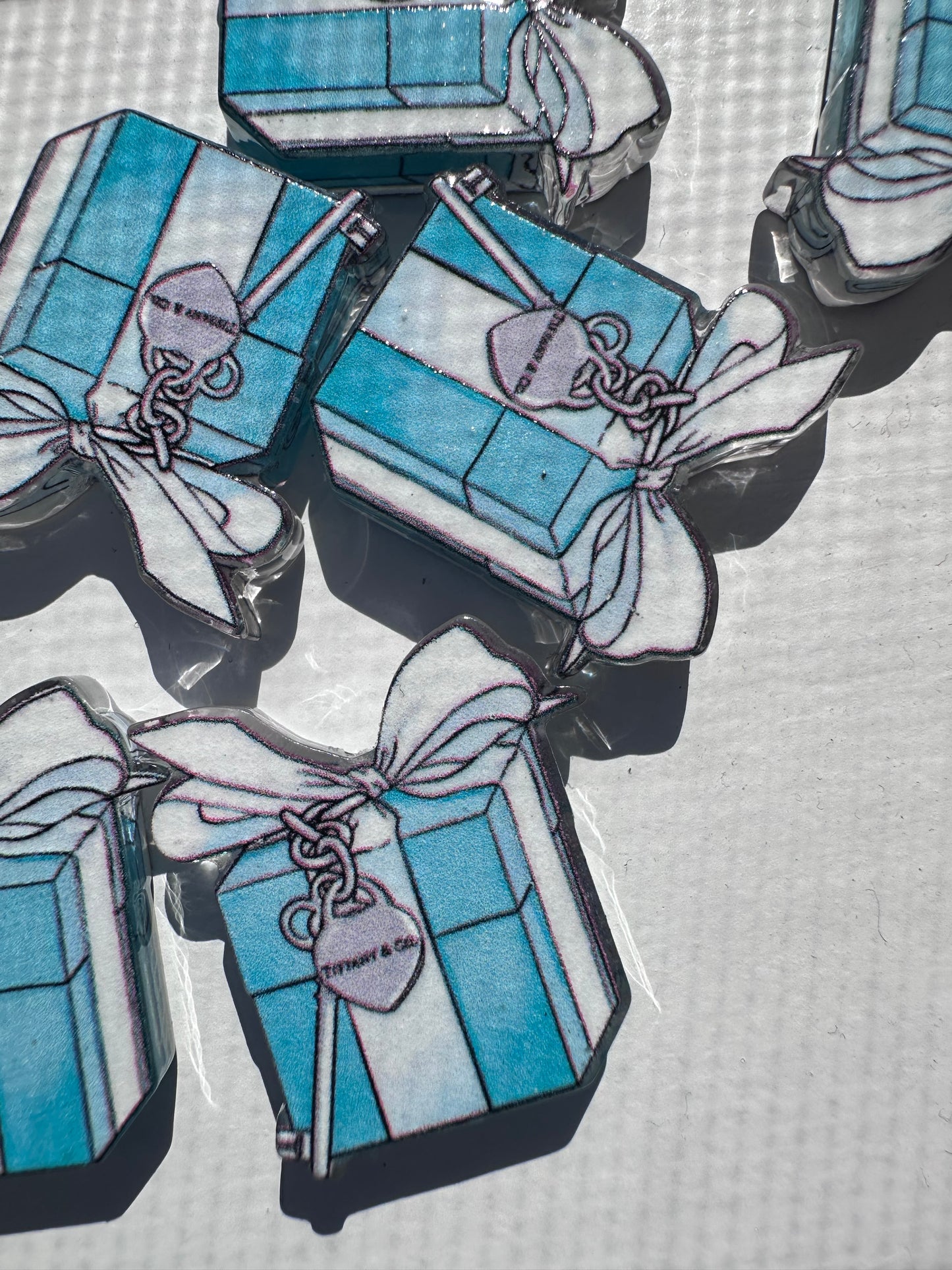 Little blue gift box acrylic focal bead- set of 2/ focal bead/ pen beading / keychain bead /jewelry store