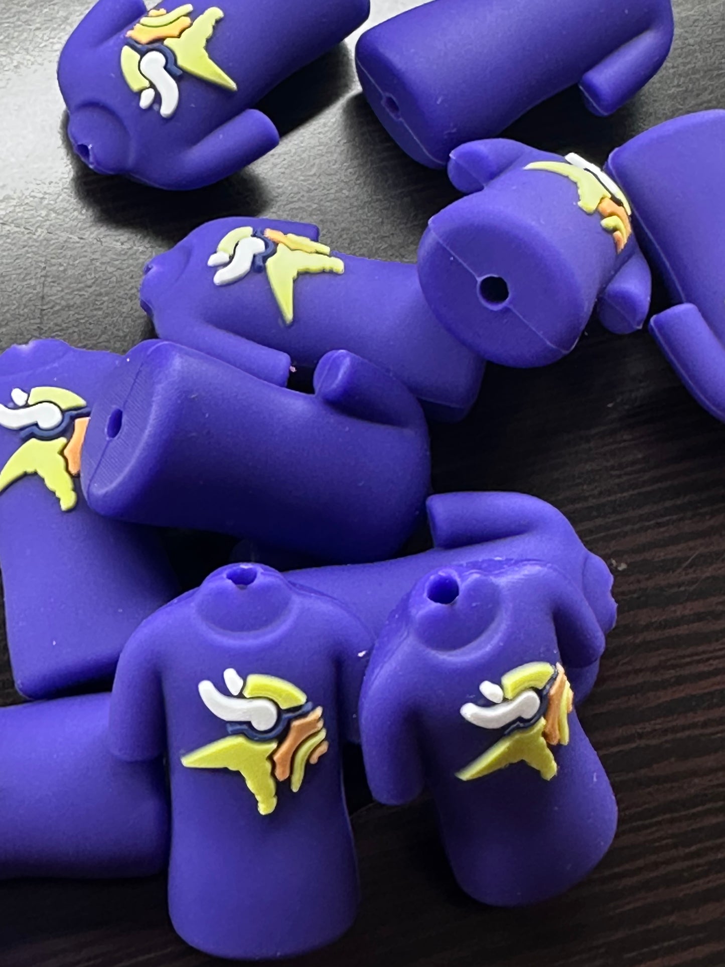 NEW 3D Minnesota Vikings focal bead design / football jersey shaped