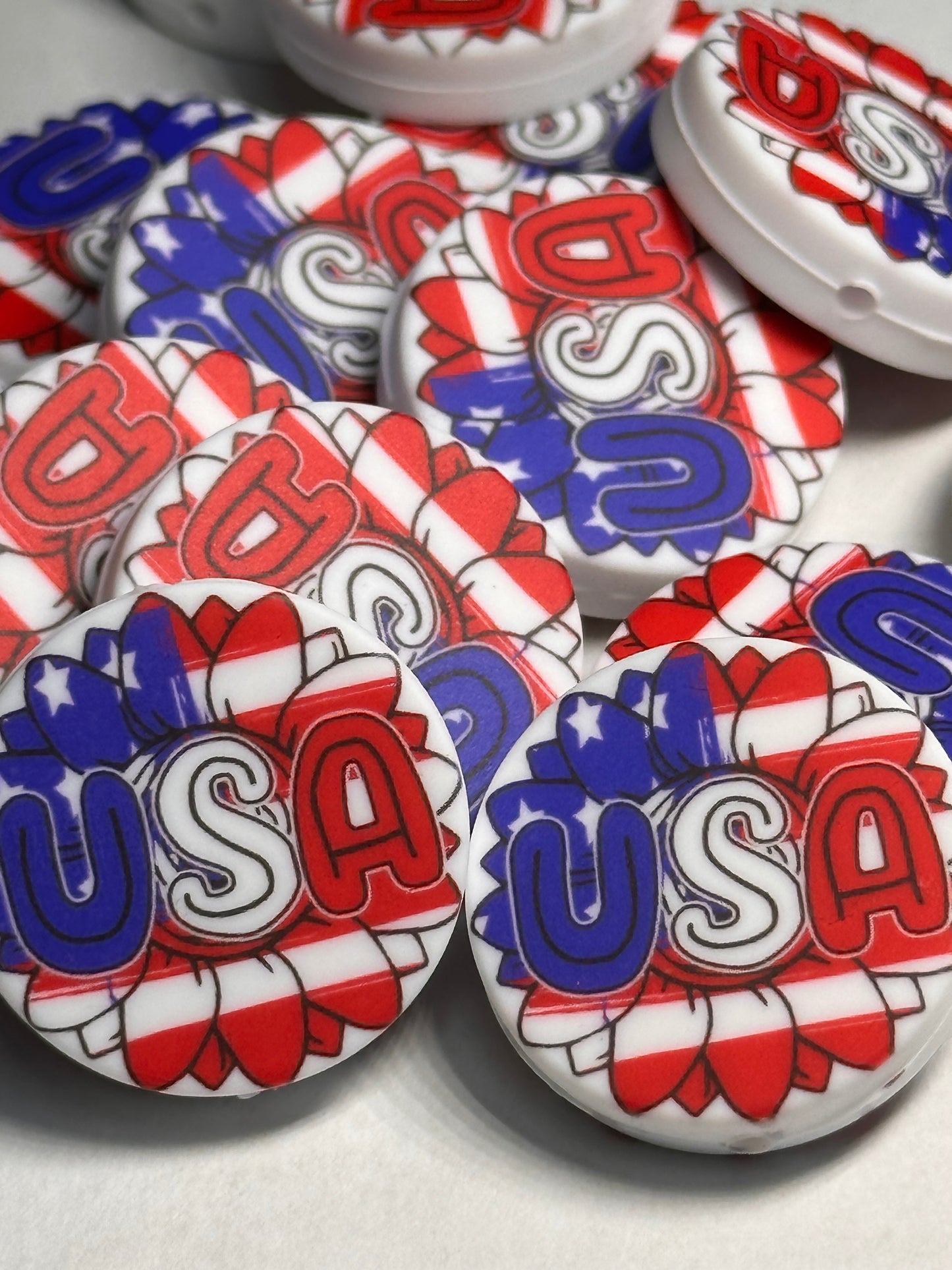 American Flag/ Focal Bead/ USA/ beadable pen/ Silicone bead/ keychain bead/ Patriotic/ Fourth of July/ America / flower