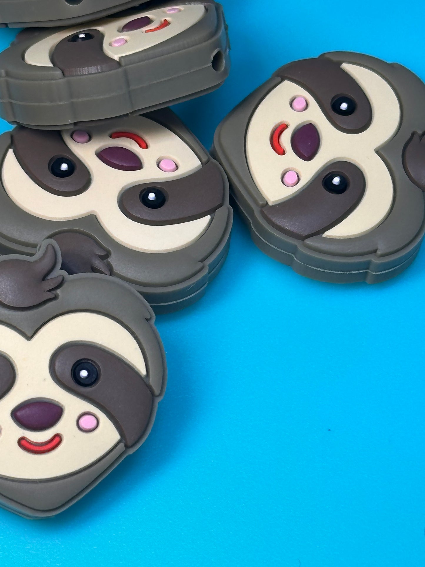 Grey sloth Focal Bead/ beadable pen/ Silicone bead/ animal/ keychain bead/ zoo / sloth #2