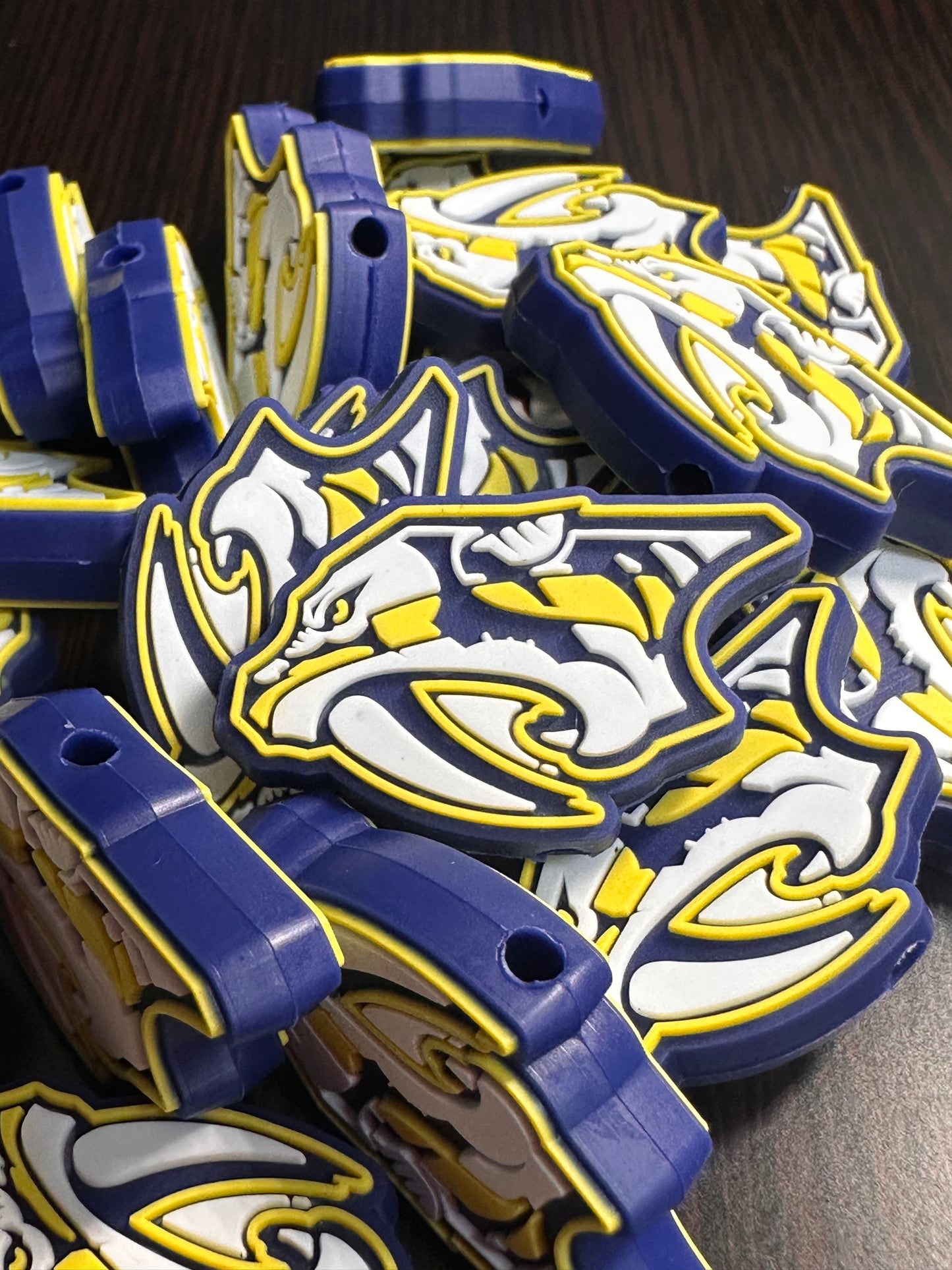NEW Nashville Predators focal bead / round focal/ ice hockey team