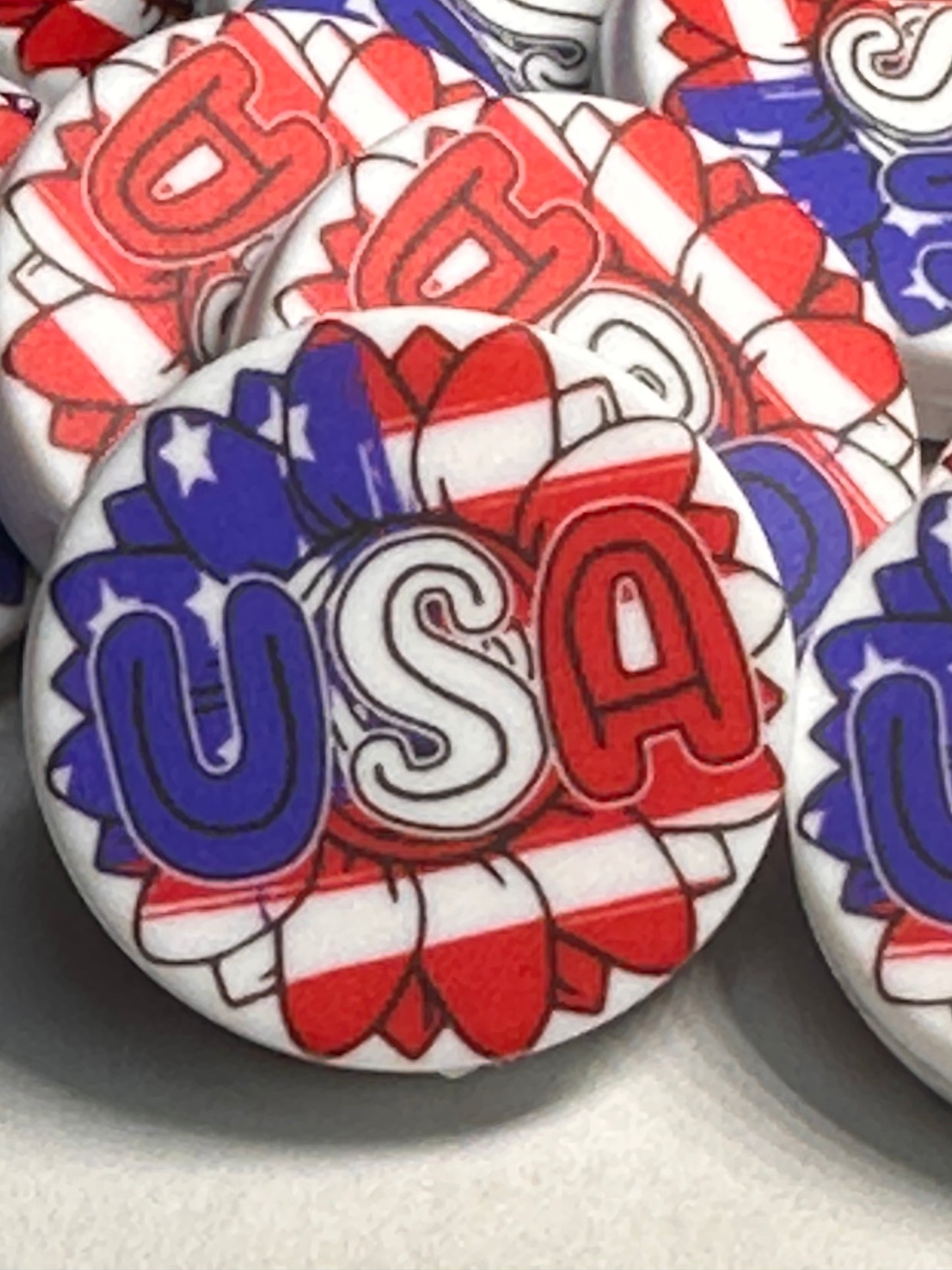 American Flag/ Focal Bead/ USA/ beadable pen/ Silicone bead/ keychain bead/ Patriotic/ Fourth of July/ America / flower