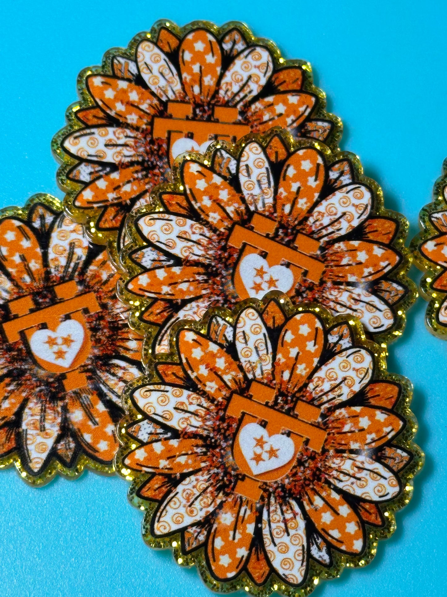 Planar/ Badge Reel -TN VOLUNTEERS UT acrylic pieces/ cute flower UT badge reel/ keychain