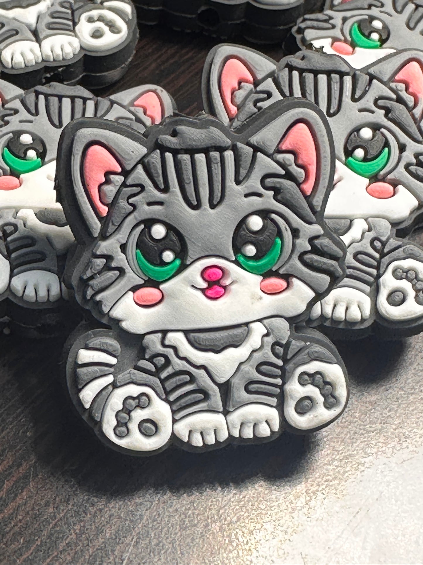 Grey Tabby cat focal bead/ beadable pen/ Silicone bead/ animal/ keychain bead/ kitty/