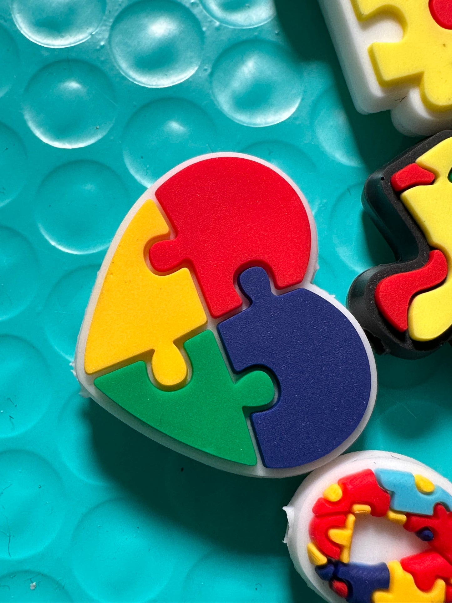 Autism Awareness Puzzle Focal Beads/ beadable pen/ Silicone bead/ keychain bead/ many designs
