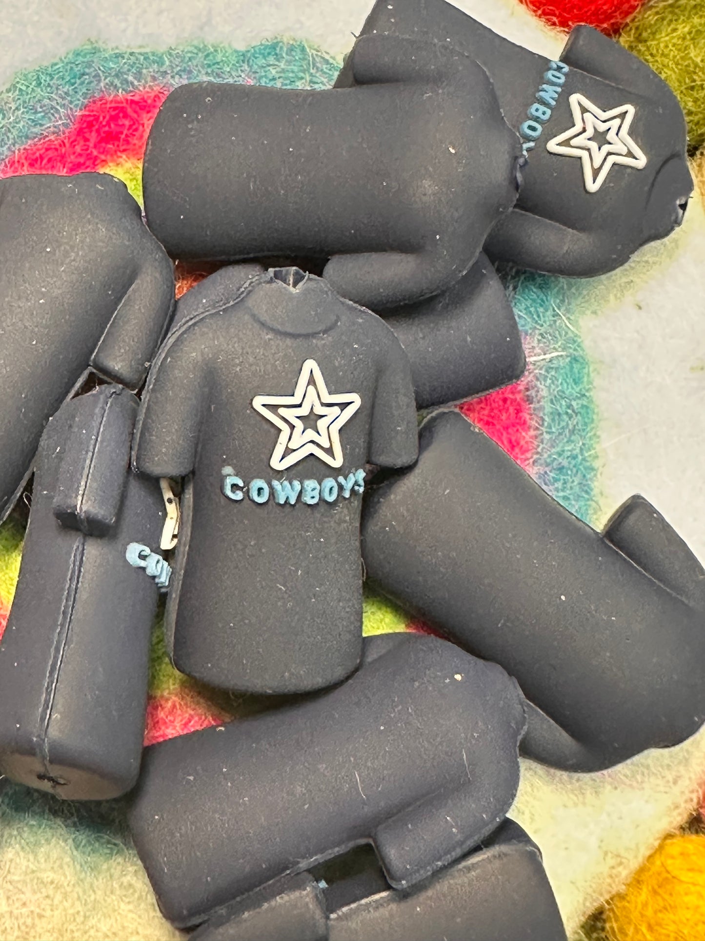 3D football jersey shaped Dallas Cowboys focal bead