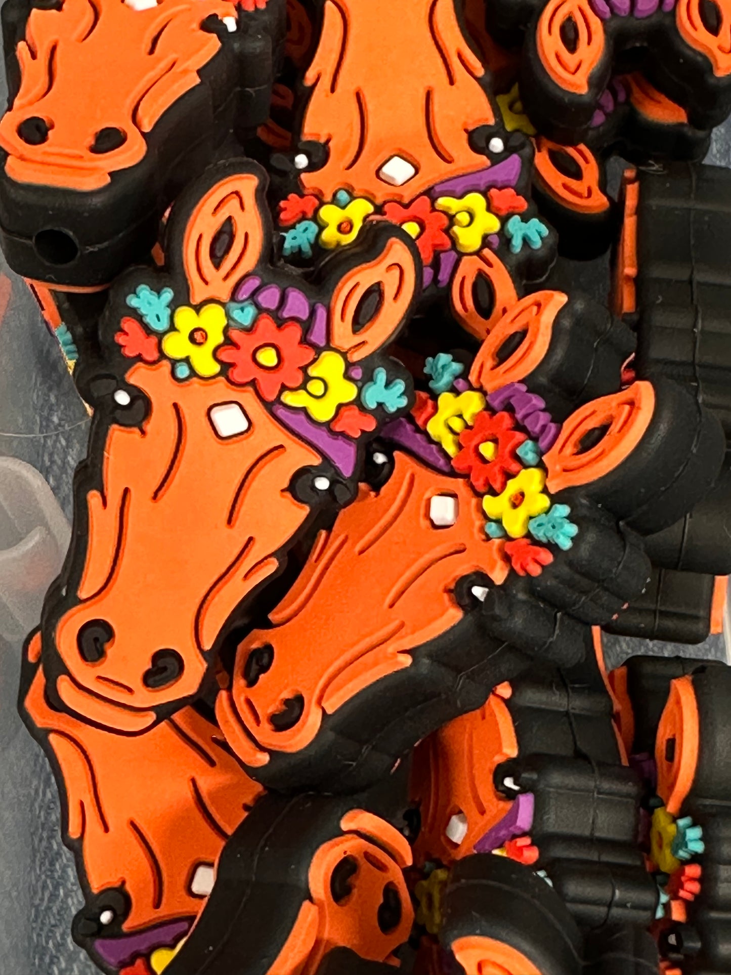 Horse/ Focal Bead/ beadable pen/ Silicone bead/ keychain bead/horseback/ flower halo