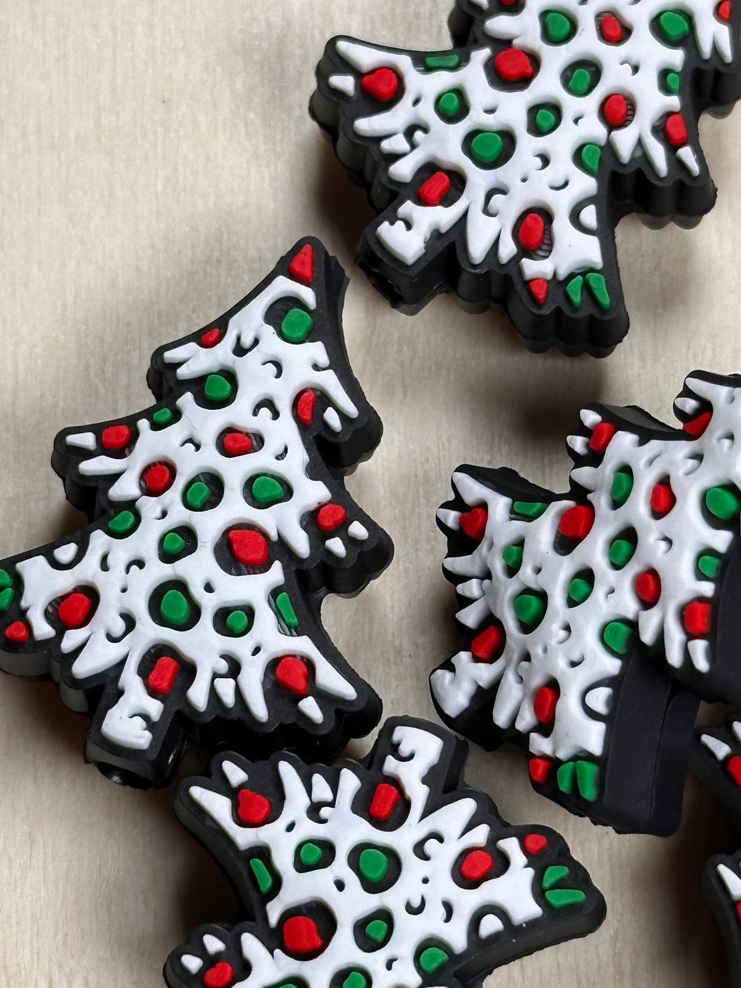 Christmas Tree Focal Bead/ beadable pen/ Silicone bead/ keychain bead/leopard/