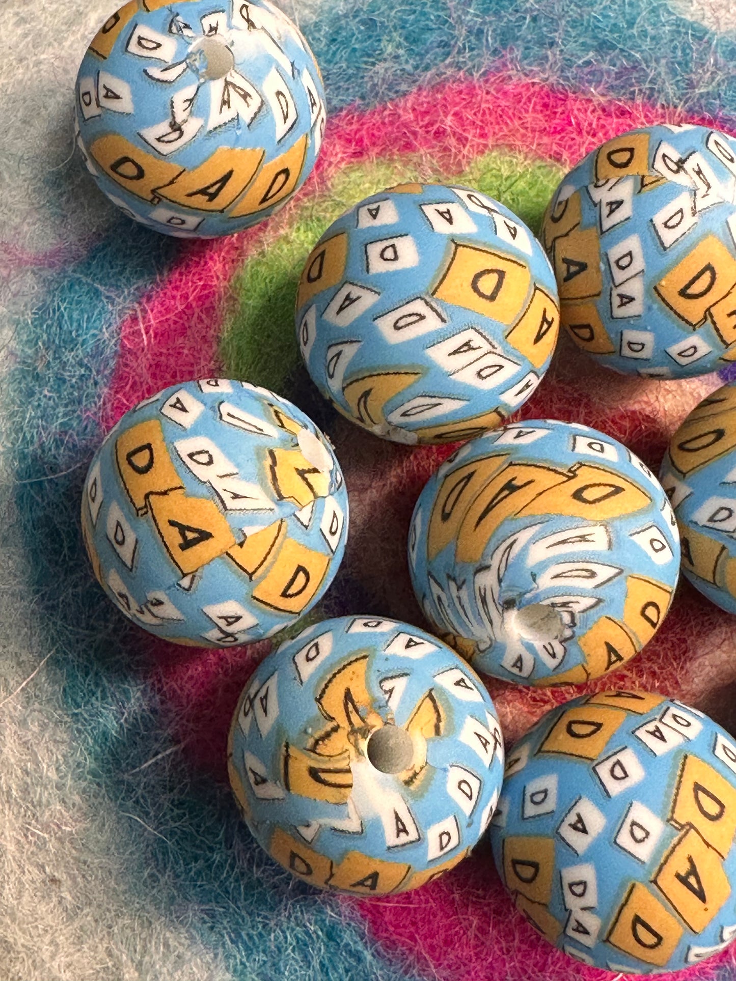Dad printed beads /15 mm round shaped/beadable pen/ keychain bead/10 beads included/ silicone Fathers Day/ Grandparents Day