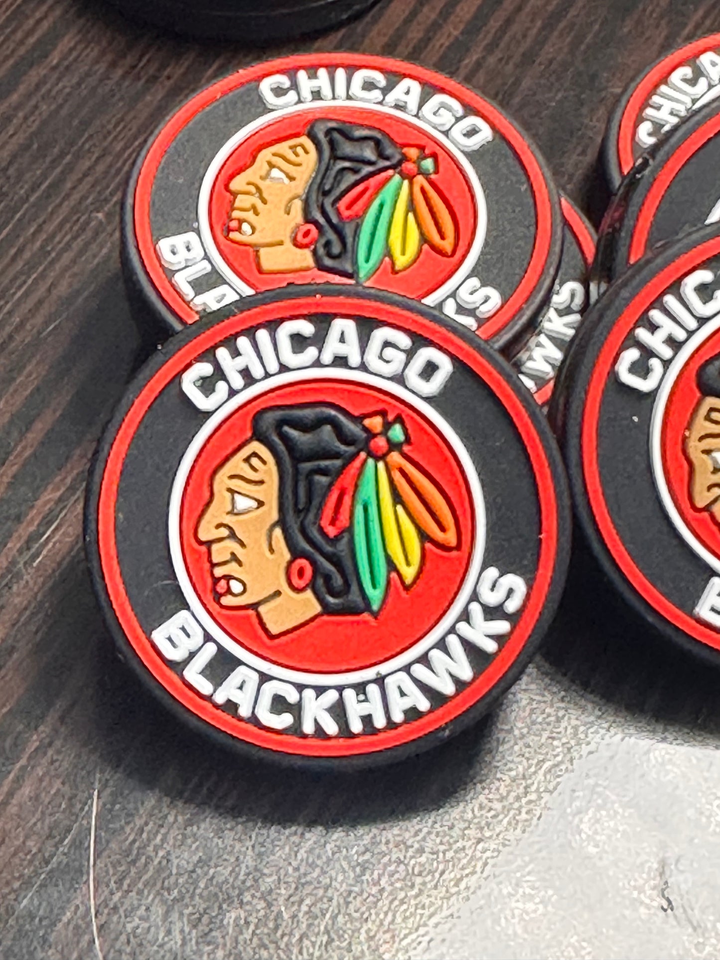 Chicago Blackhawks round focal bead/ ice hockey