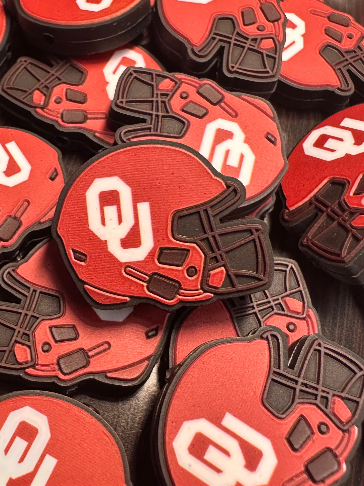 University of Oklahoma helmet shaped focal bead / football / helmet