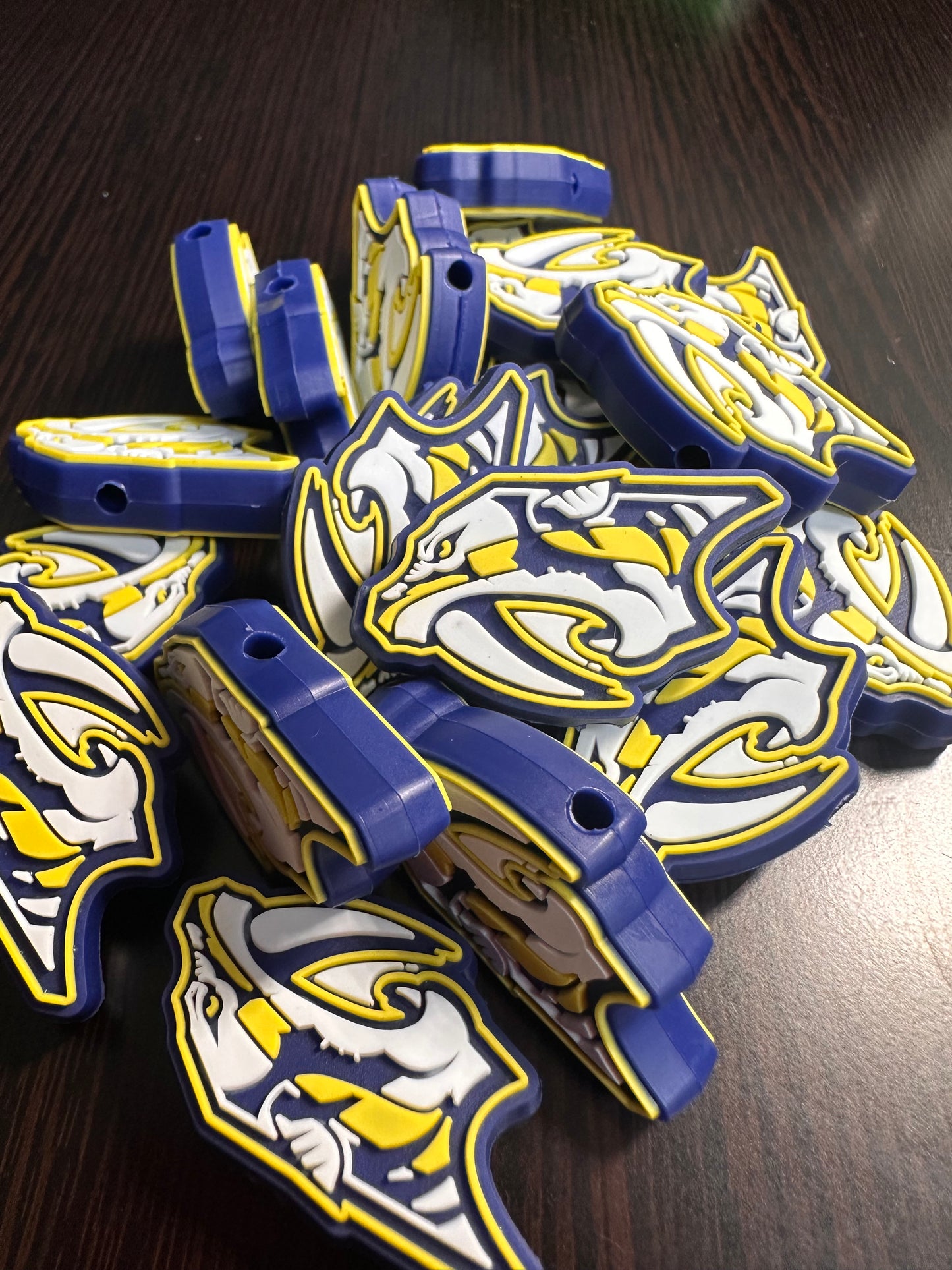 NEW Nashville Predators focal bead / round focal/ ice hockey team