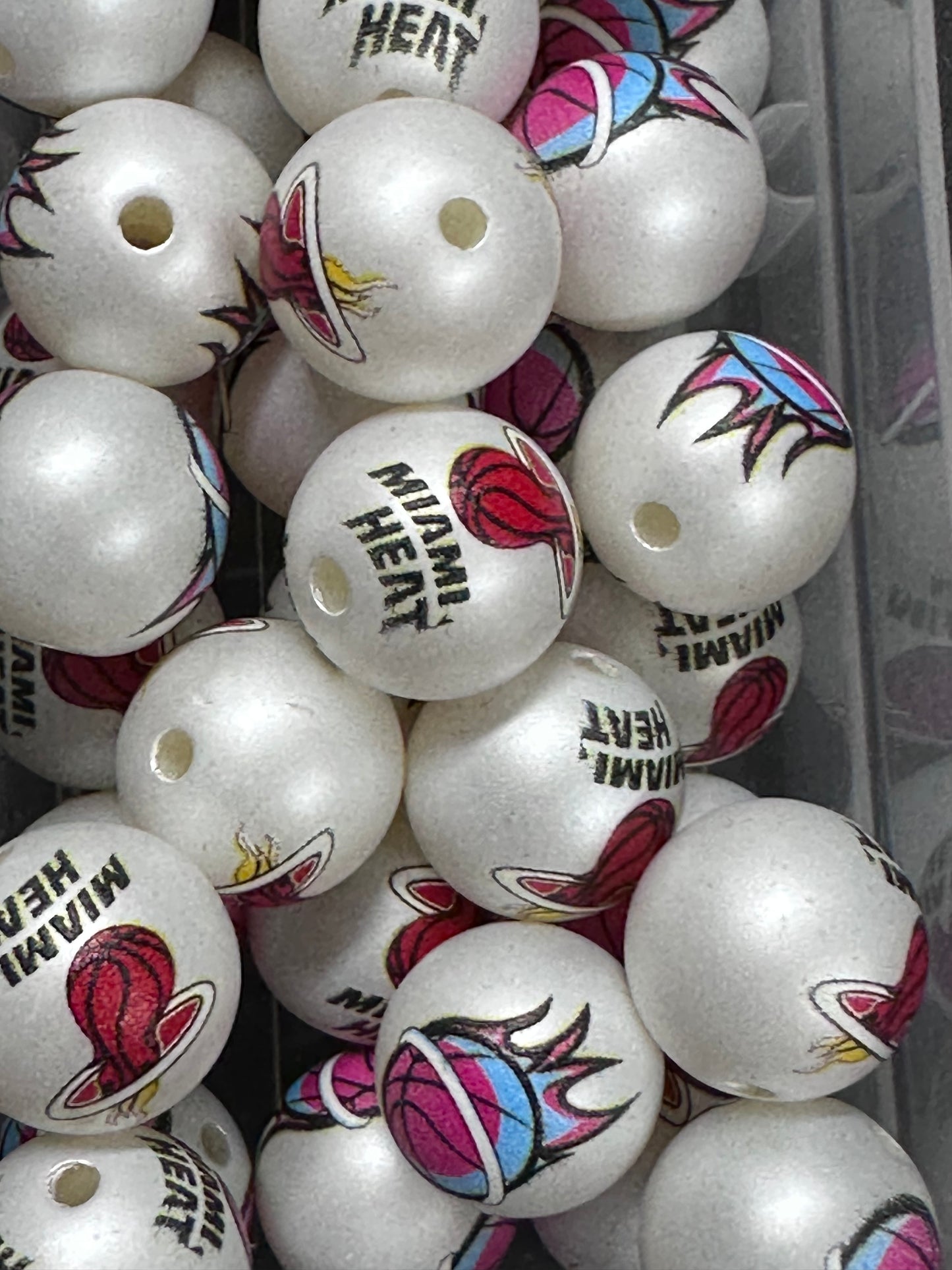 Miami Heat 16mm Sports Print Beads • Set of 10 • Great for Pens, Keychains & Crafts- basketball
