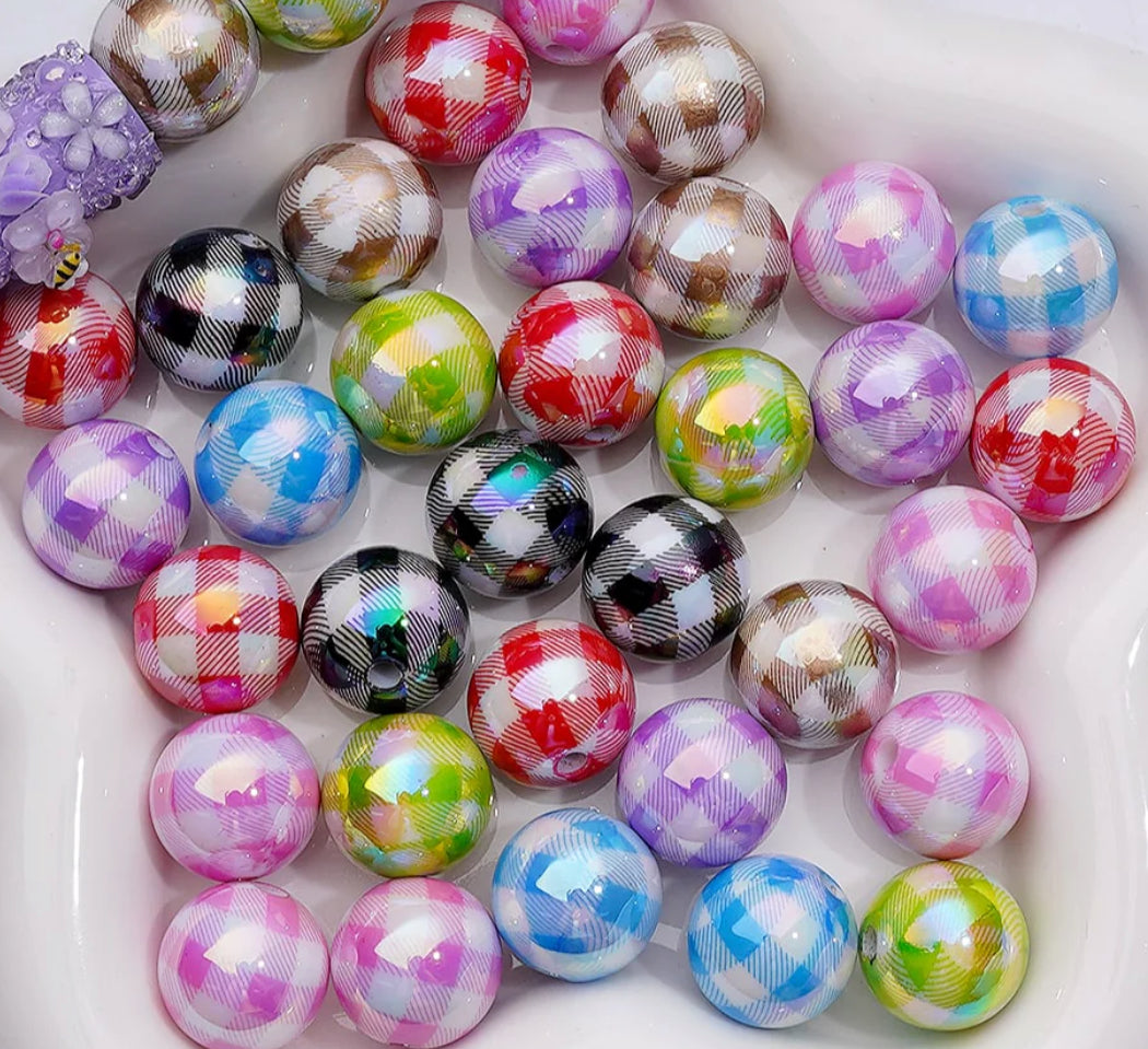 Assorted color checkered pattern on white jelly beads/ Ten (10) acrylic assorted colors round shaped beads included/ jewelry Bead/ beadable pen beads/ keychain bead/ DIY/ shiny unique 16mm beads UV coated/