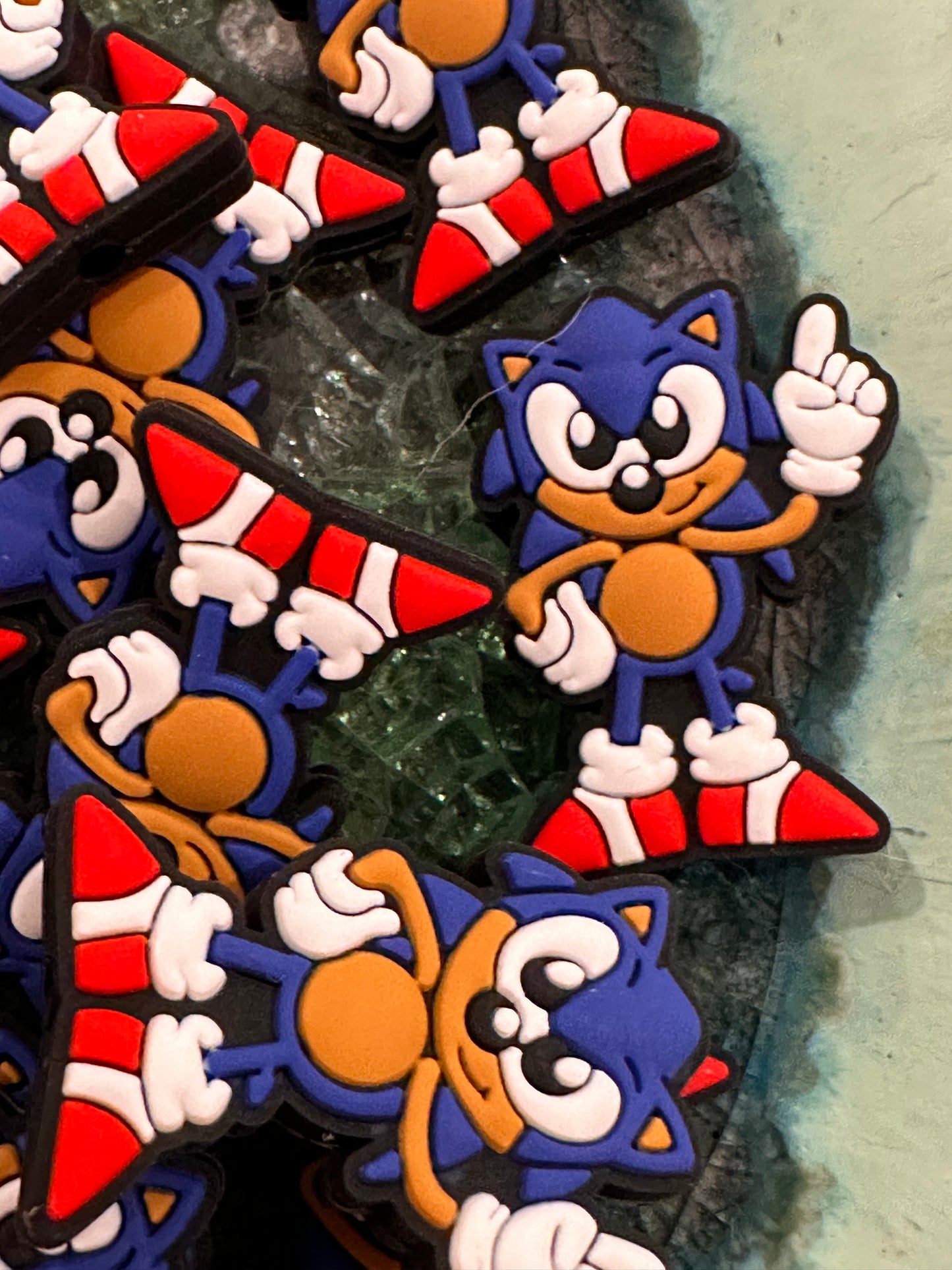 Game focal bead