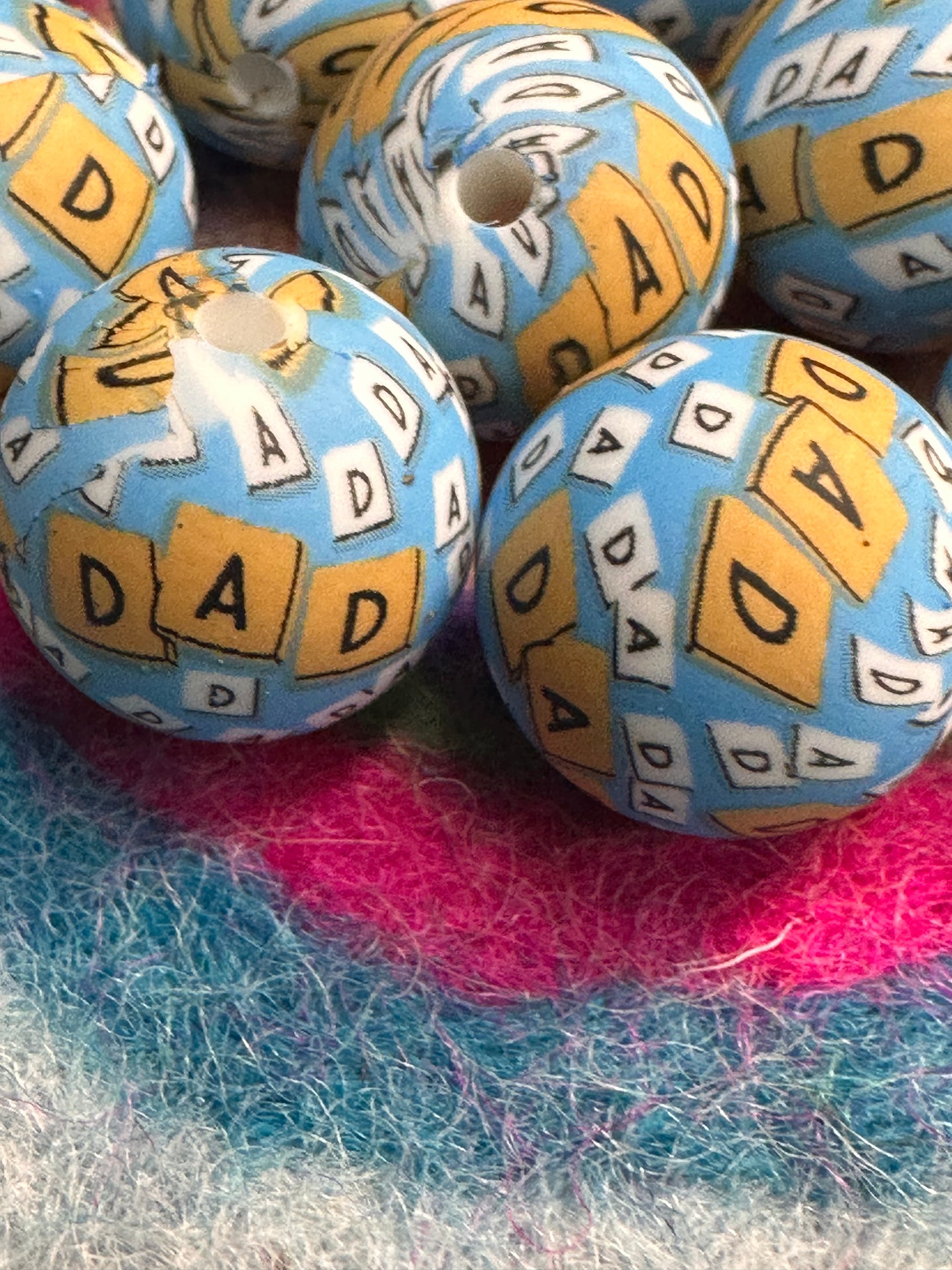 Dad printed beads /15 mm round shaped/beadable pen/ keychain bead/10 beads included/ silicone Fathers Day/ Grandparents Day