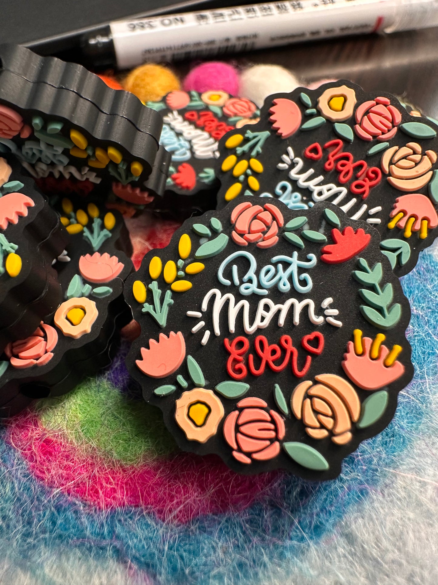 Best mom ever/ Mommy/ mama Focal Bead/ for beadable pen/ Silicone bead/keychain bead/ Mothers Day/ Blessed mama/ mom