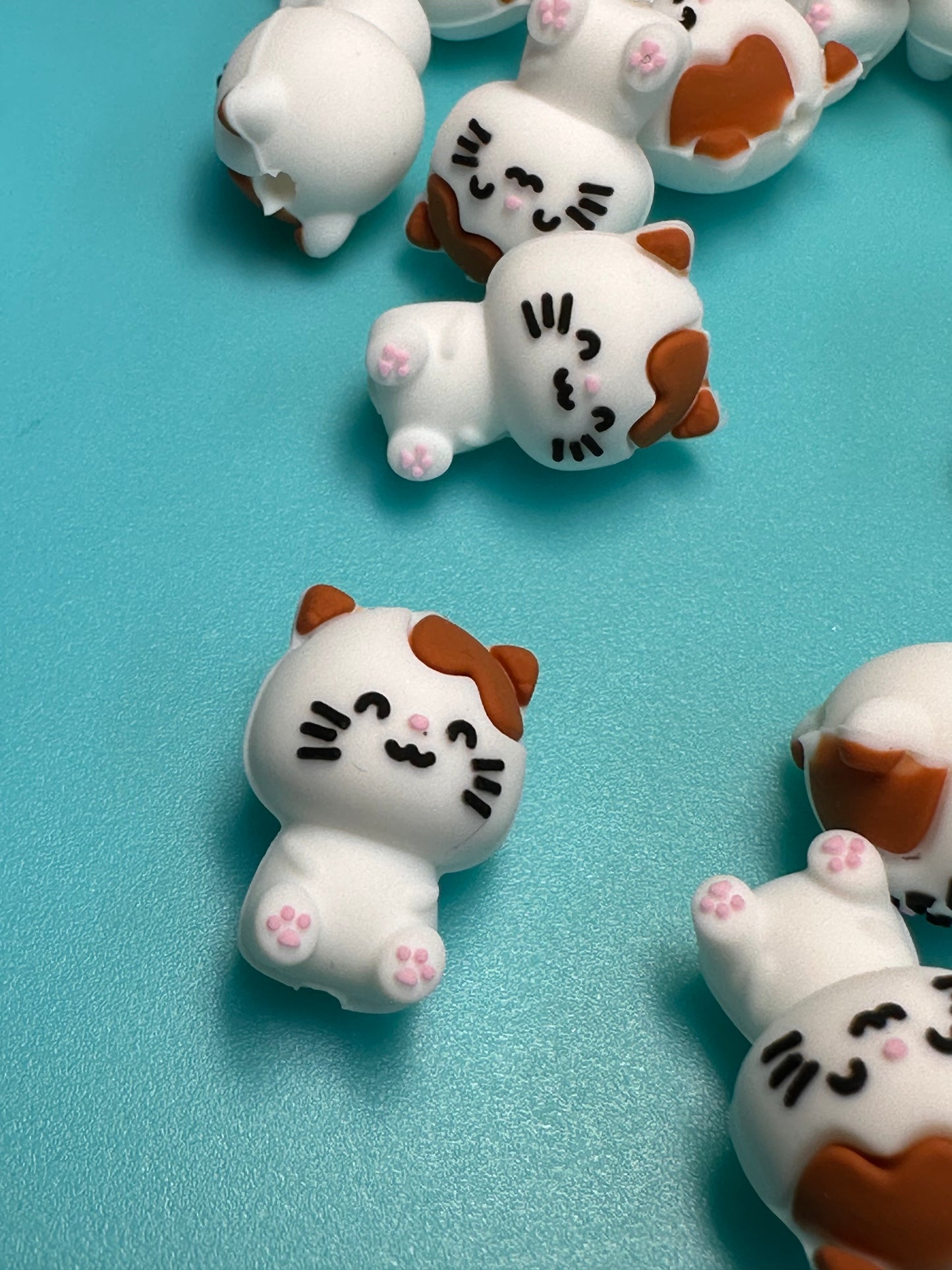 3D cute cat silicone focal bead/ kitten/ cat lover