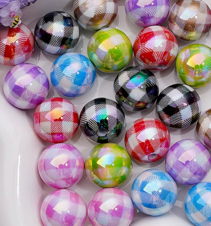 Assorted color checkered pattern on white jelly beads/ Ten (10) acrylic assorted colors round shaped beads included/ jewelry Bead/ beadable pen beads/ keychain bead/ DIY/ shiny unique 16mm beads UV coated/