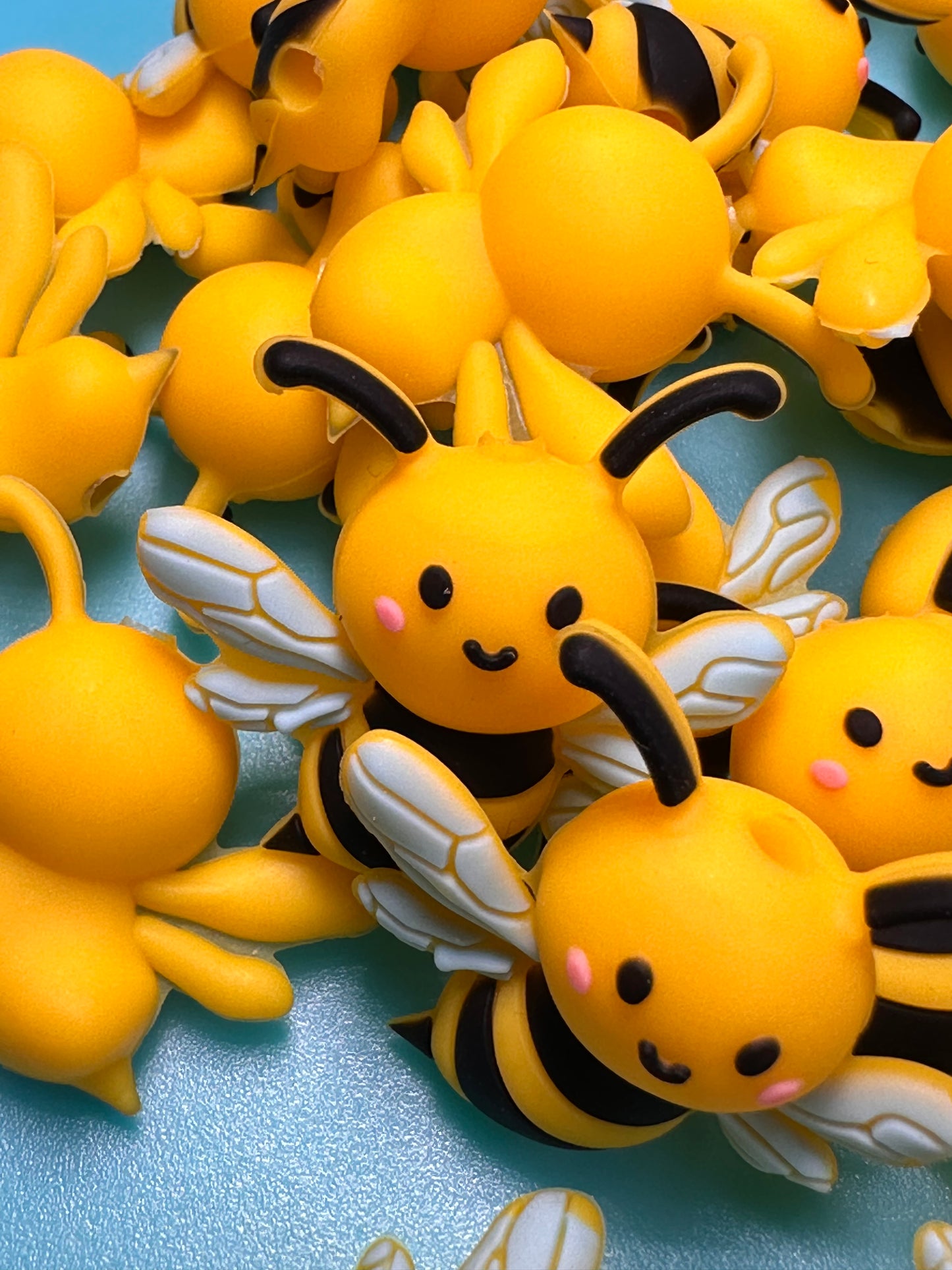 3D yellow bee Focal Bead / silicone bead/