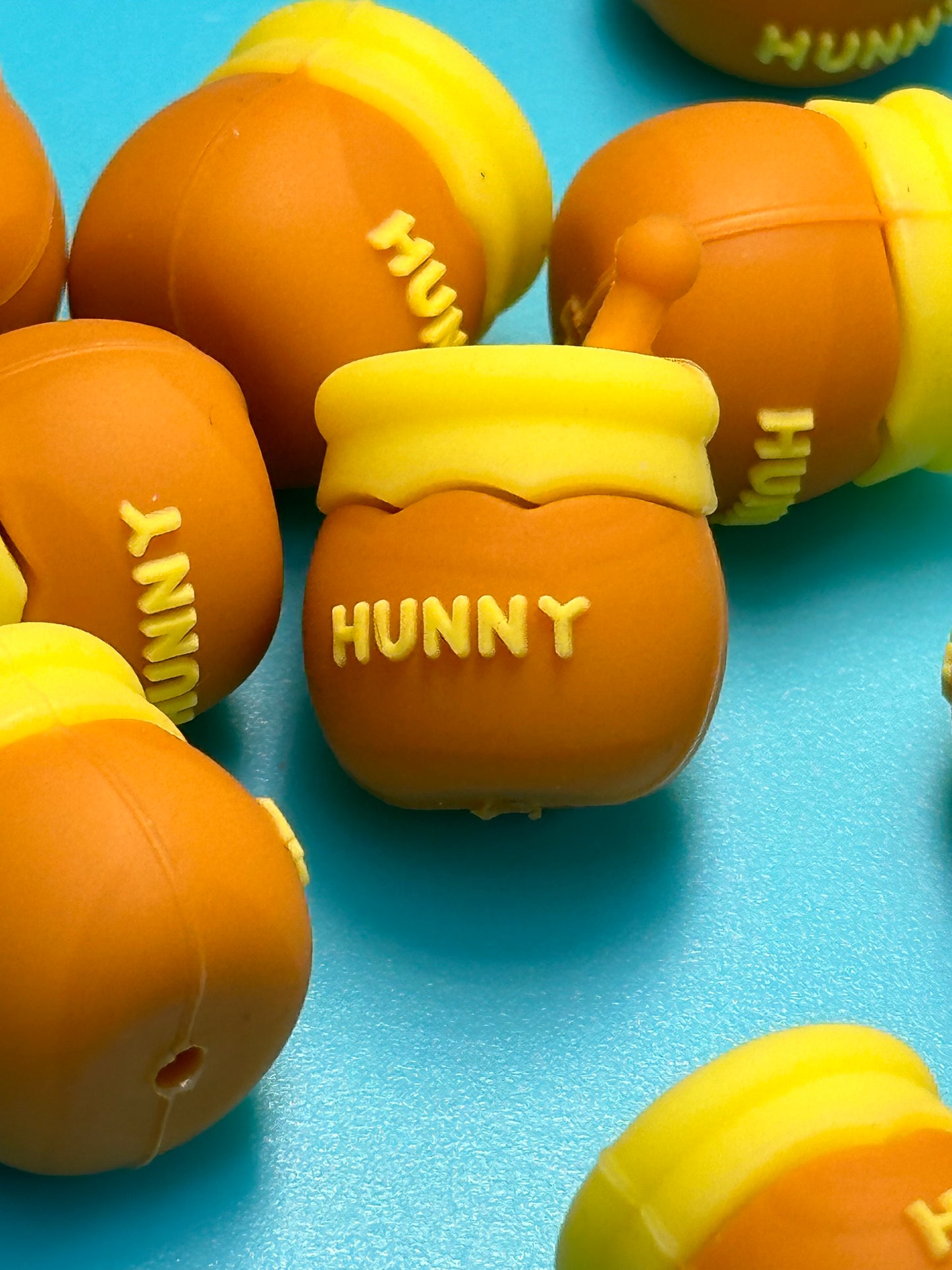 3D honey hunny pot Focal Bead / silicone bead/