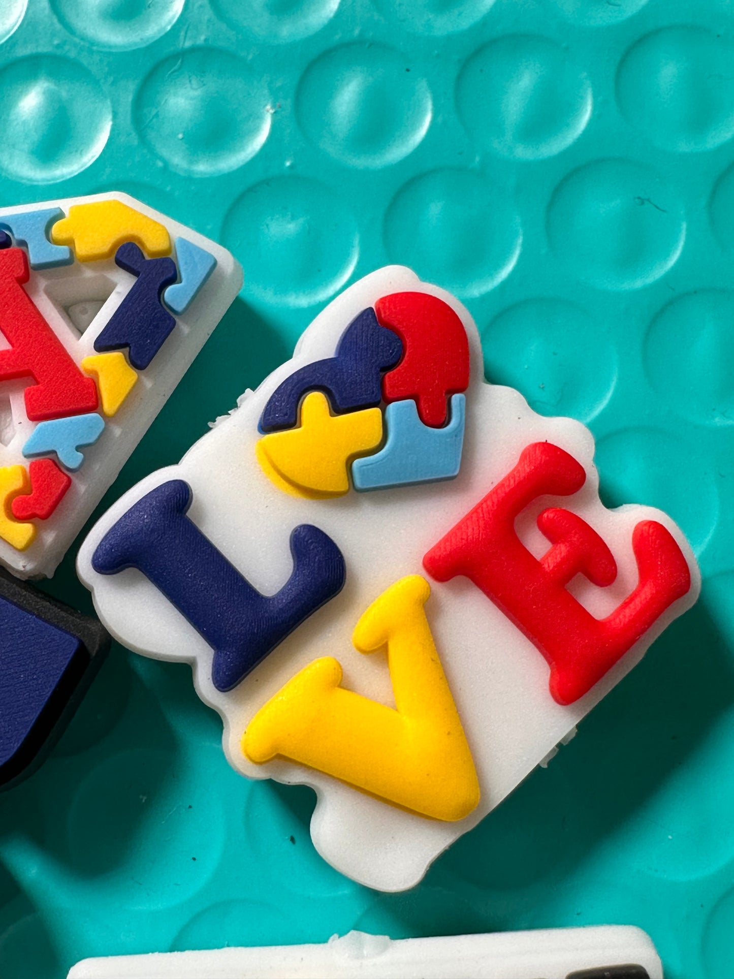 Autism Awareness Puzzle Focal Beads/ beadable pen/ Silicone bead/ keychain bead/ many designs