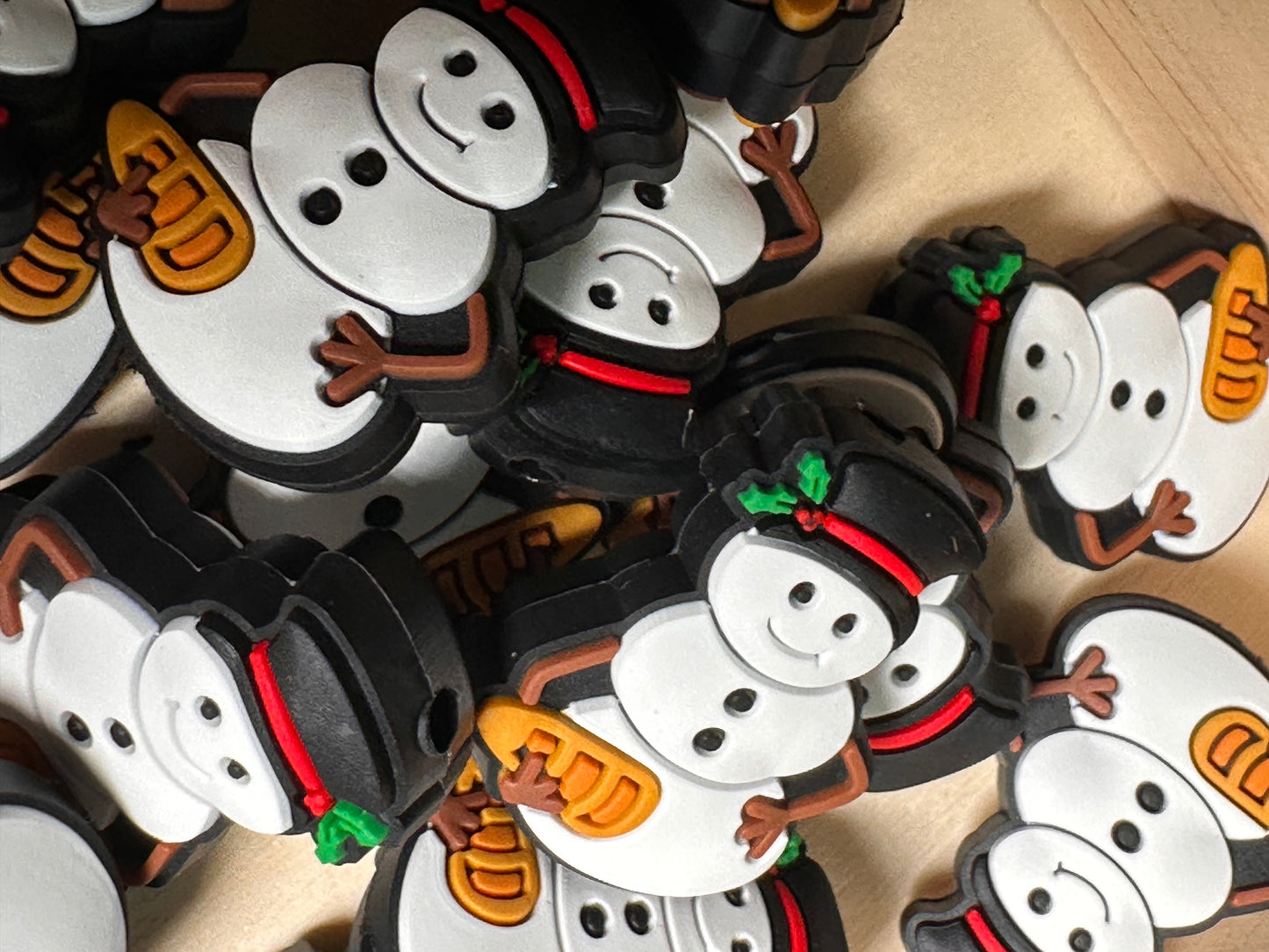 Funny Christmas Snowman Focal Bead/ beadable pen/ Silicone bead/ keychain bead/ Christmas