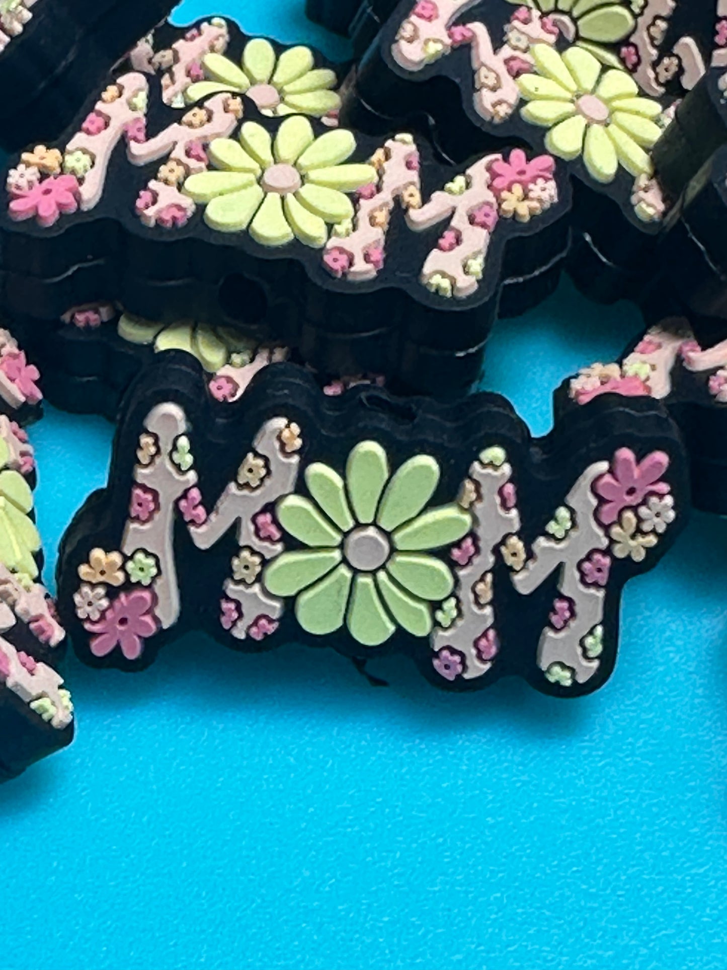 Mommy/ mama Focal Bead/ for beadable pen/ Silicone bead/keychain bead/ Mothers Day/ Blessed mama/ mom