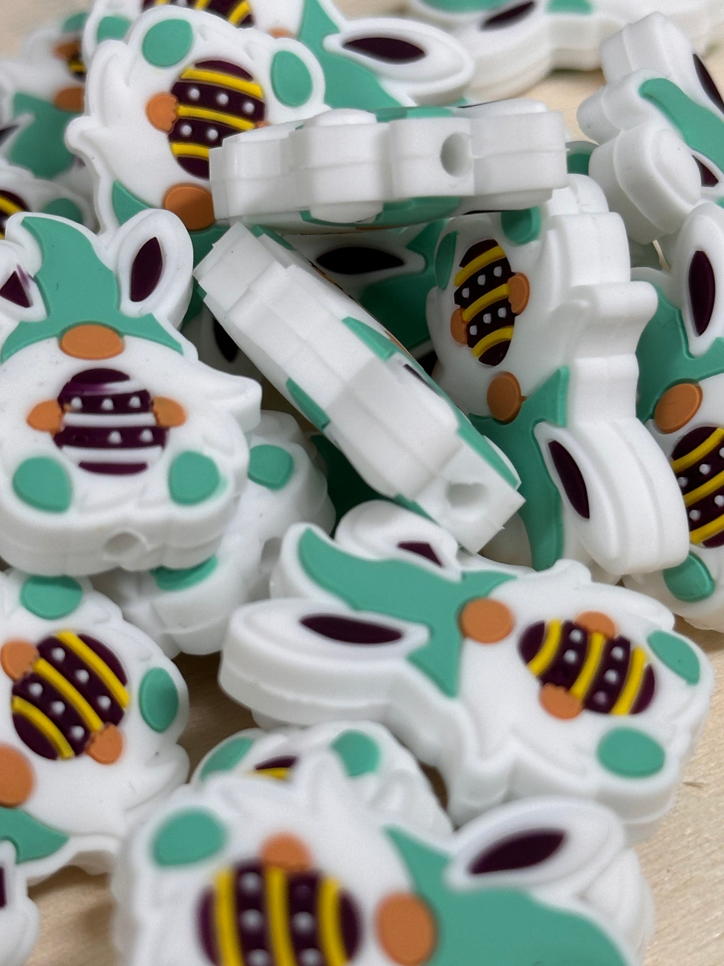 Easter gnome focal bead/ silicone bead/ pen beading/ DIY/ Easter egg/ bunny ears gnome