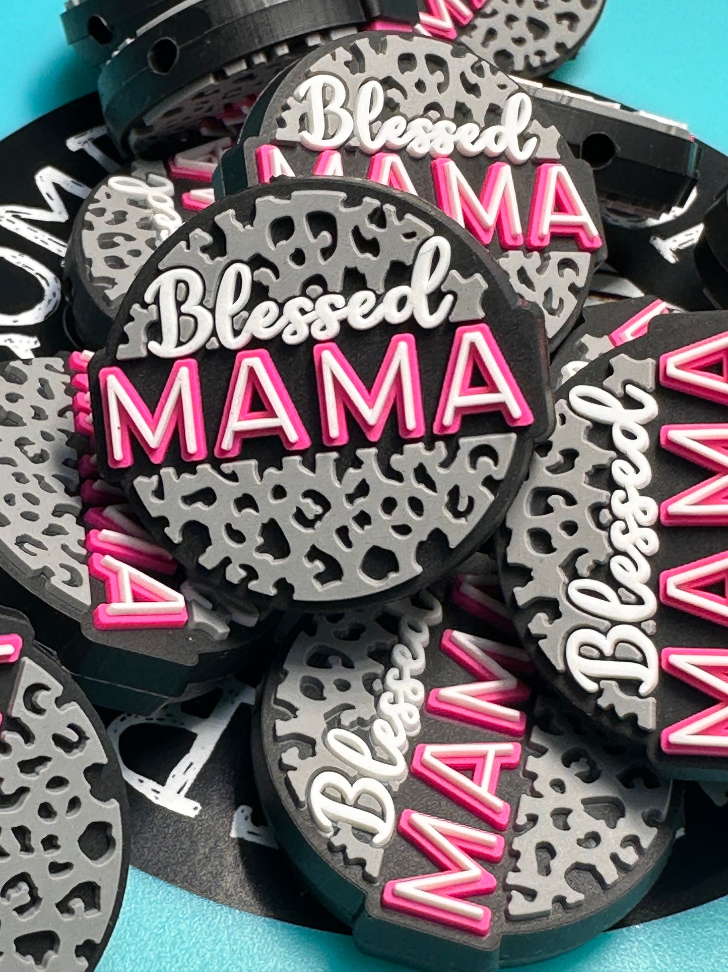 Blessed mama Focal Bead/ beadable pen/ Silicone bead/keychain bead/ circle shaped/ Mothers Day/ Grandmother/ Blessed mama