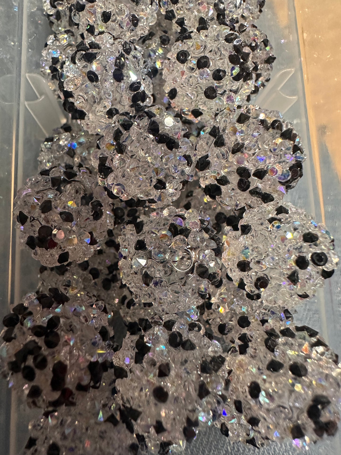 Sugar beads/ sparkle beads/ 16mm/pen beading beads/ bling beads/ keychain beads/ black specks on clear bead/ 10 beads
