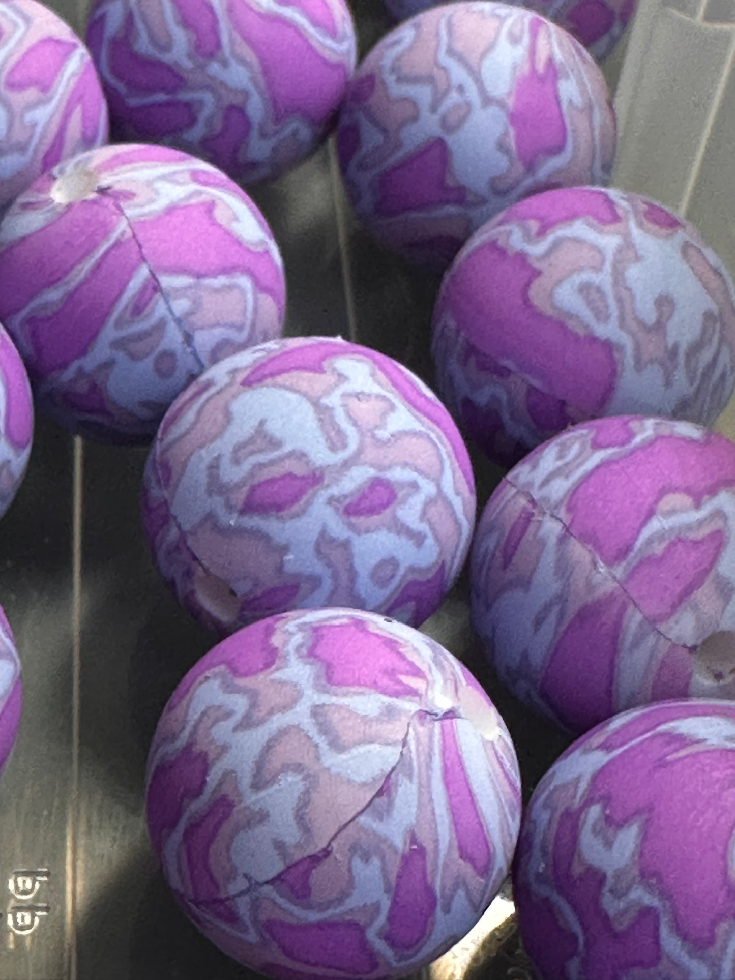 Purple marbled printed beads /15 mm round shaped/beadable pen/ keychain bead/10 beads included