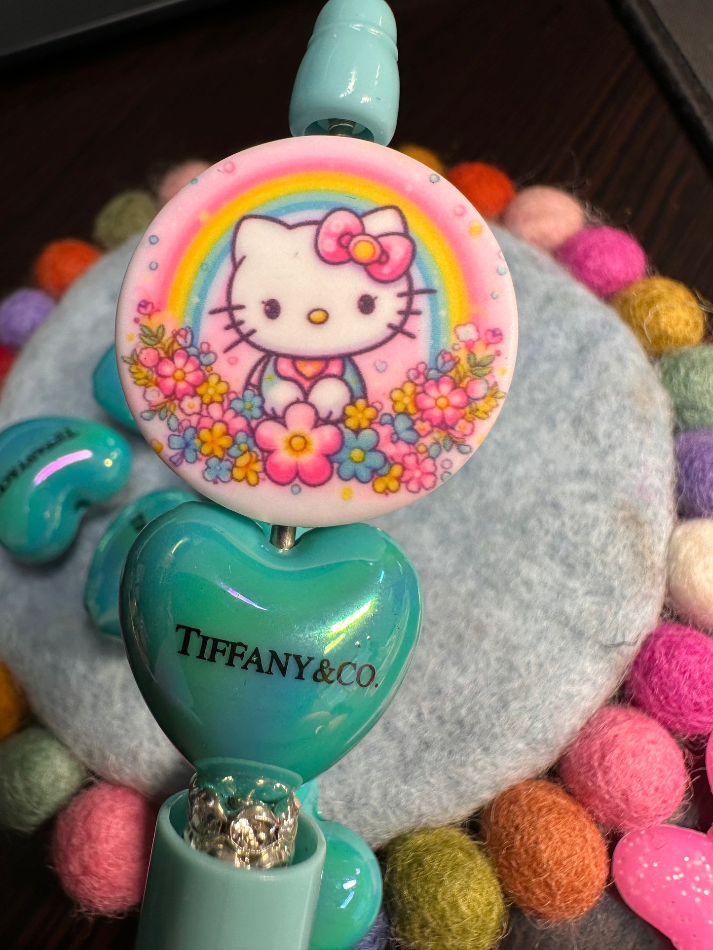 Five (5) acrylic heart shaped design beads included/ jewelry Bead/ beadable pen beads/ keychain bead/ DIY/