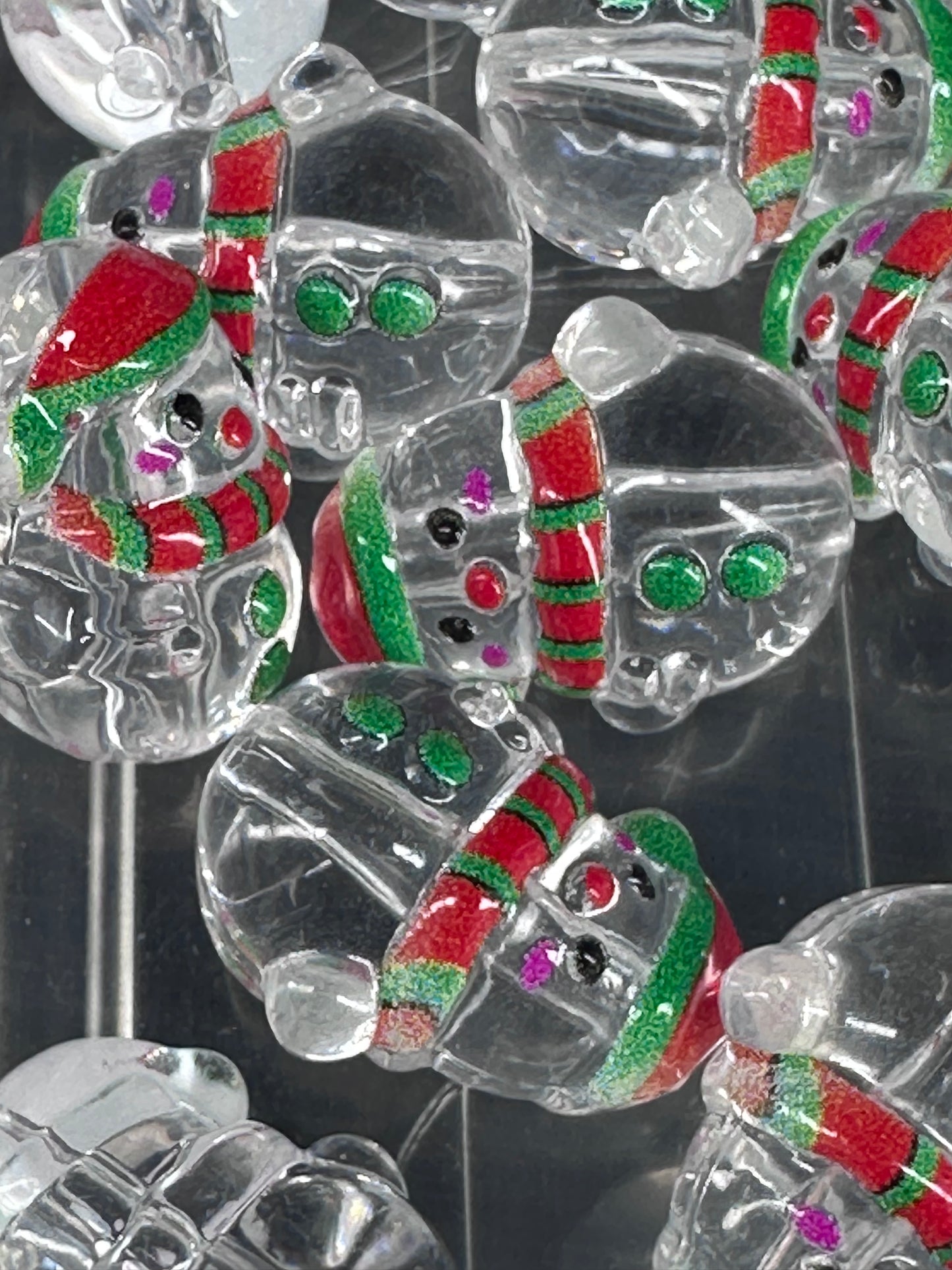 Ten (10) frosted or clear snowman acrylic beads /16mm x 20mm beads / acrylic bead/ keychain bead/ jewelry/Christmas/ only twists on to make a topper