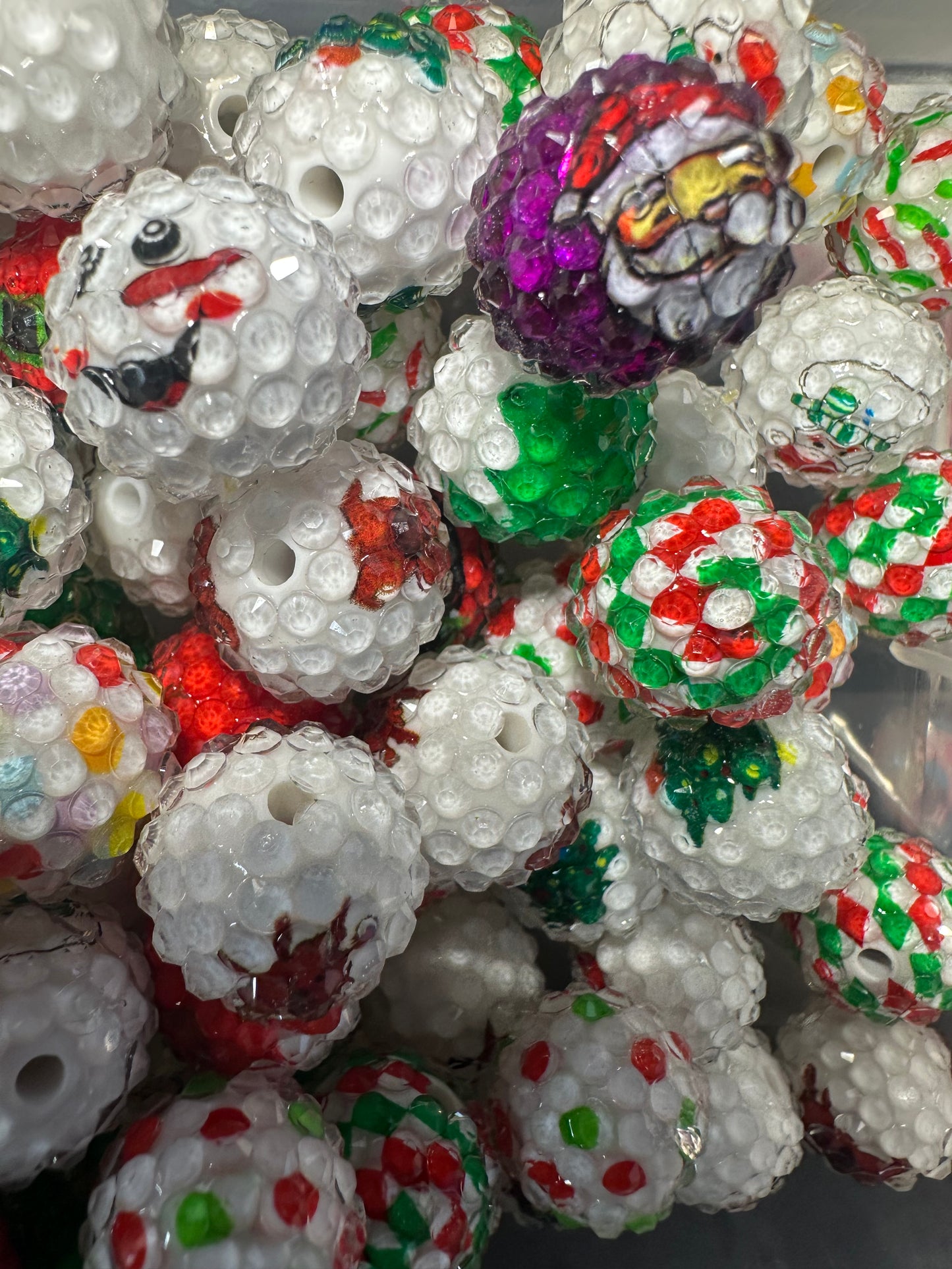 Christmas Mix Rhinestone Bead/Set of five beads-fits beadable pen/ Fancy bead/ keychain bead/Random Mixed Designs for Christmas 20mm