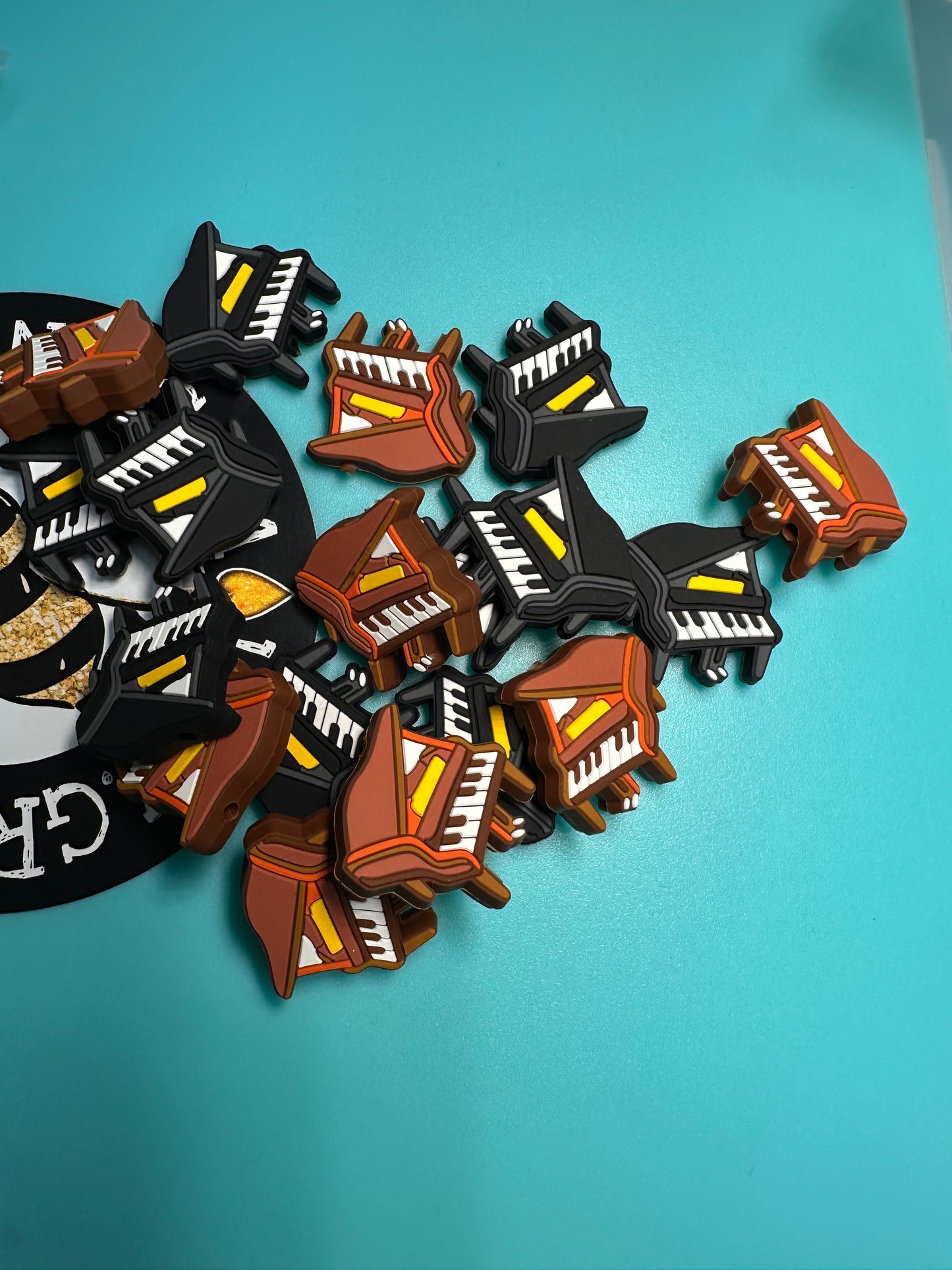 Piano beads /Focal Bead/ beadable pen/ Silicone bead/ keychain beads/