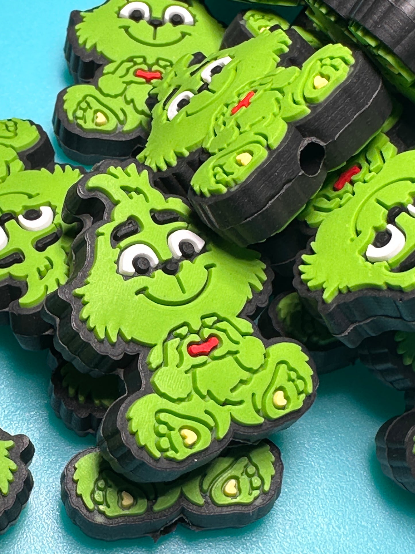Baby green guy focal bead