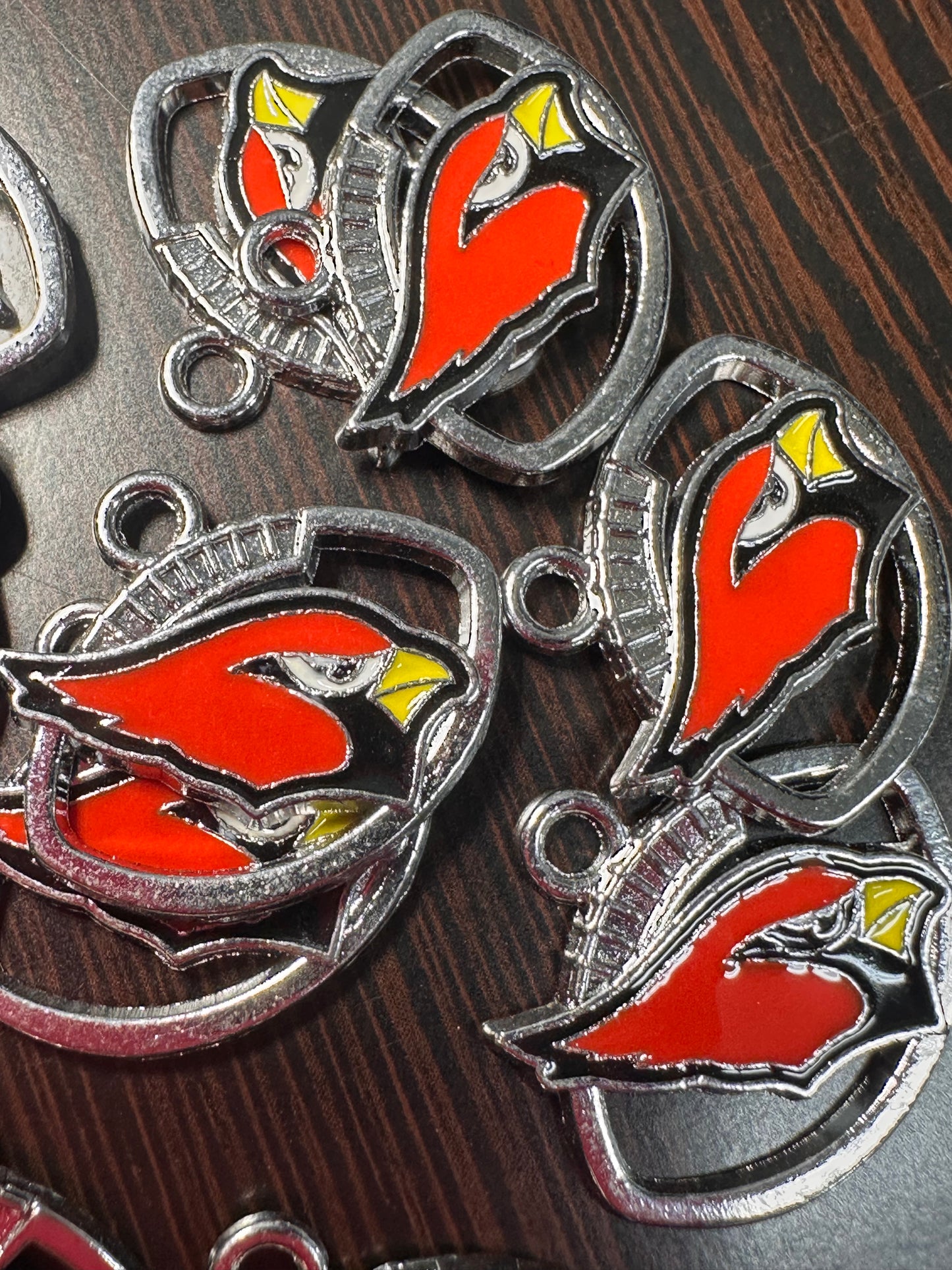Enameled metal charm/Arizona cardinals / pendant/ DIY charm bracelet/ DIY necklace