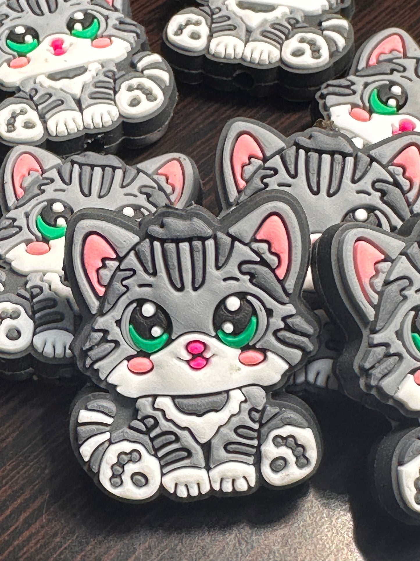 Grey Tabby cat focal bead/ beadable pen/ Silicone bead/ animal/ keychain bead/ kitty/