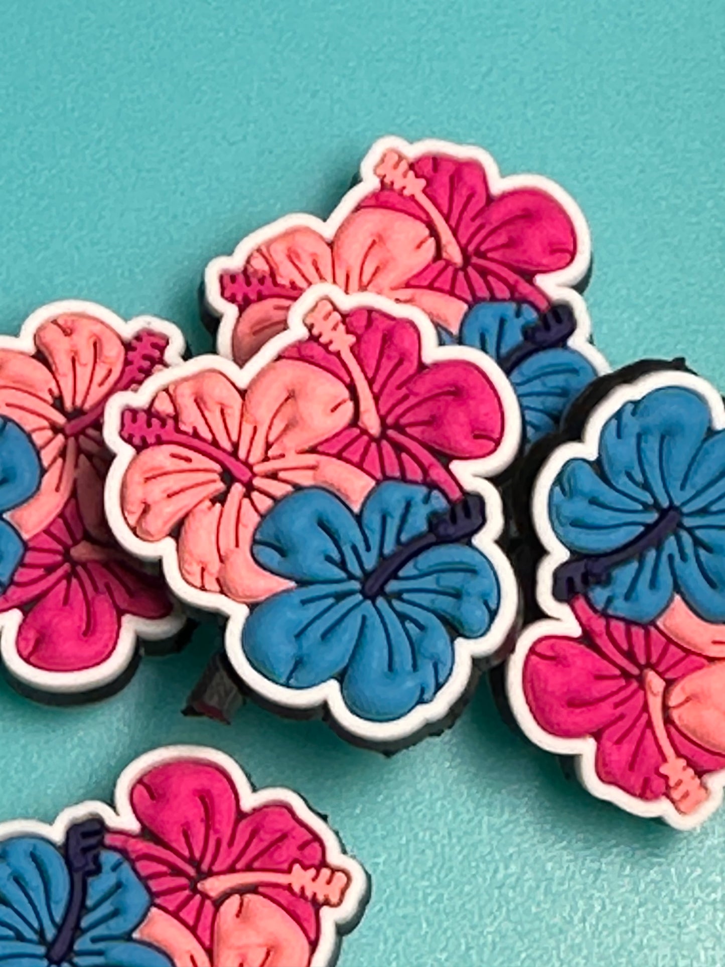 Hibiscus Focal Bead/ Hawaiian flowers / pen beading