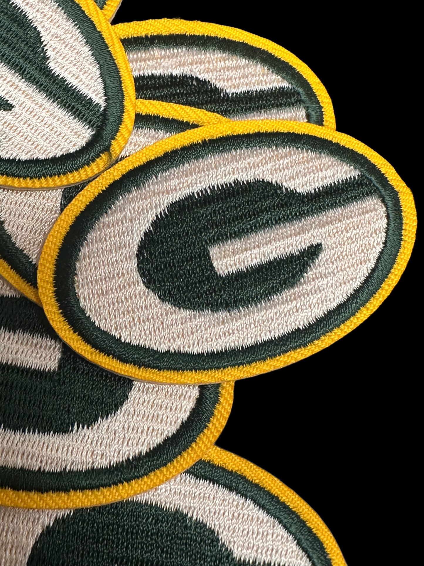 GREEN BAY/IRON ON PATCH/ SIZE SMALL/ QUALITY MATERIAL/FABRIC PATCHES/FOOTBALL TEAM
