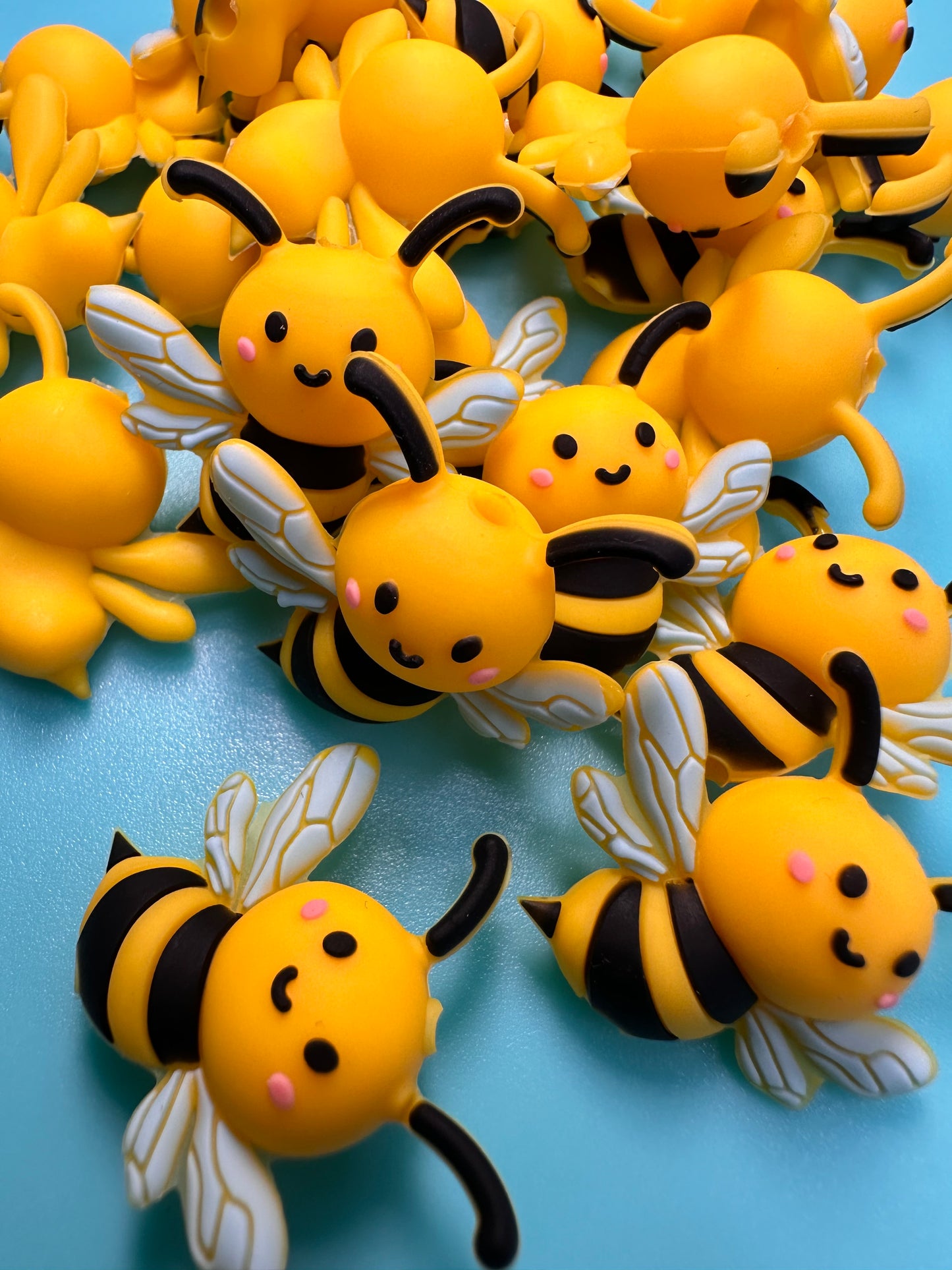 3D yellow bee Focal Bead / silicone bead/
