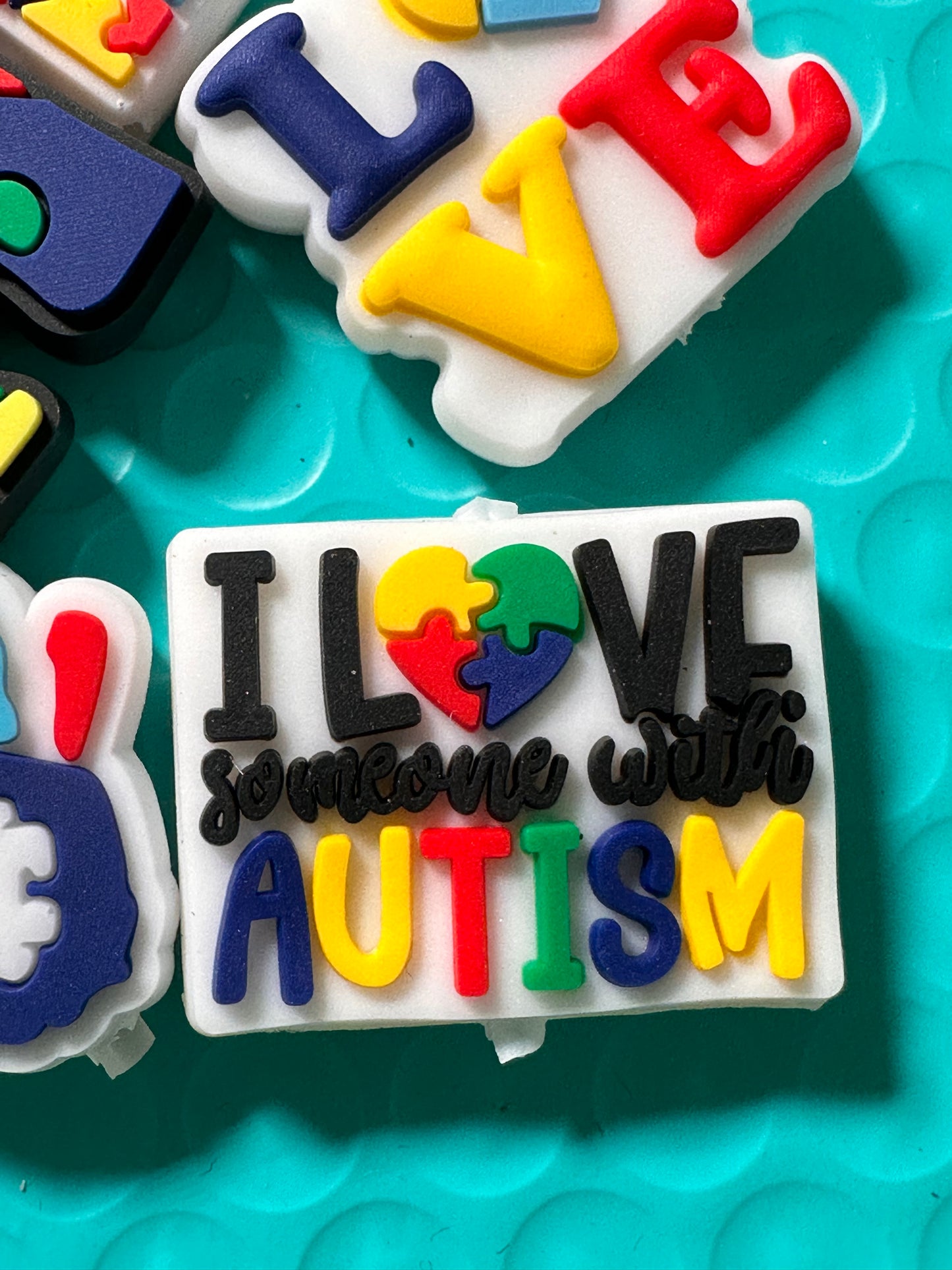 Autism Awareness Puzzle Focal Beads/ beadable pen/ Silicone bead/ keychain bead/ many designs