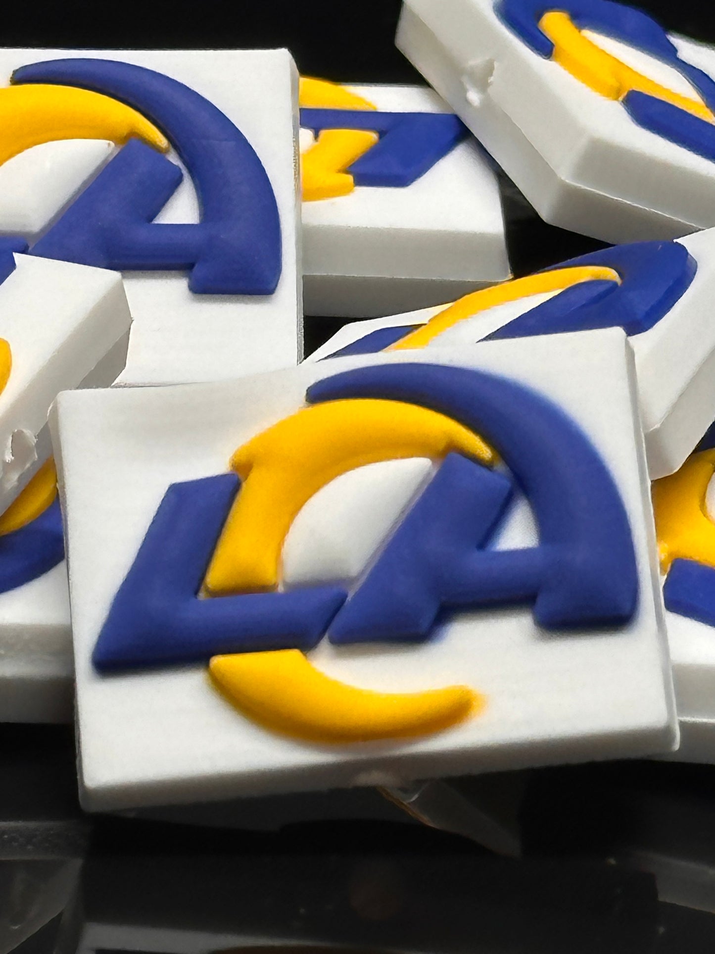 Los Angeles Rams focal bead/ rectangle silicone pen bead