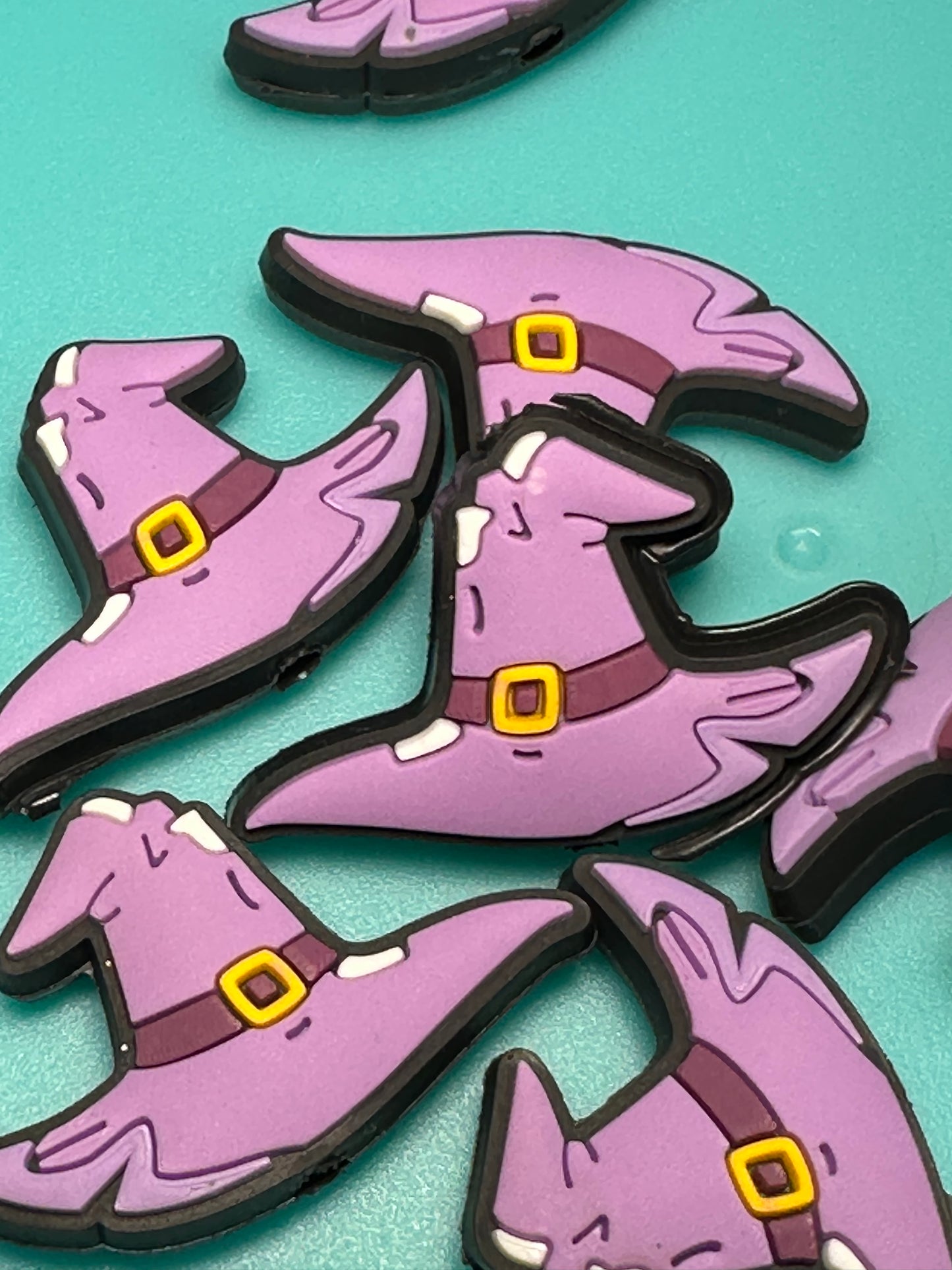 Purple witch hat silicone focal bead/Halloween