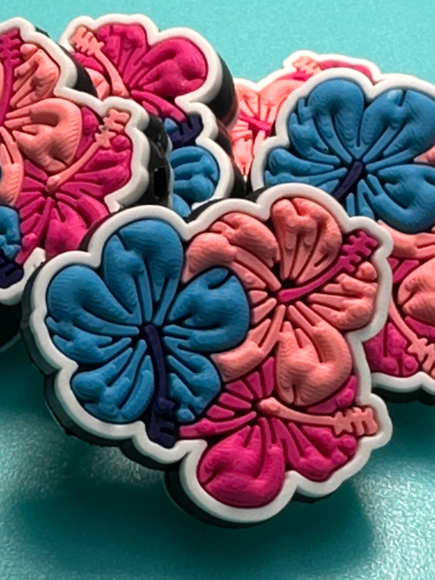 Hibiscus Focal Bead/ Hawaiian flowers / pen beading