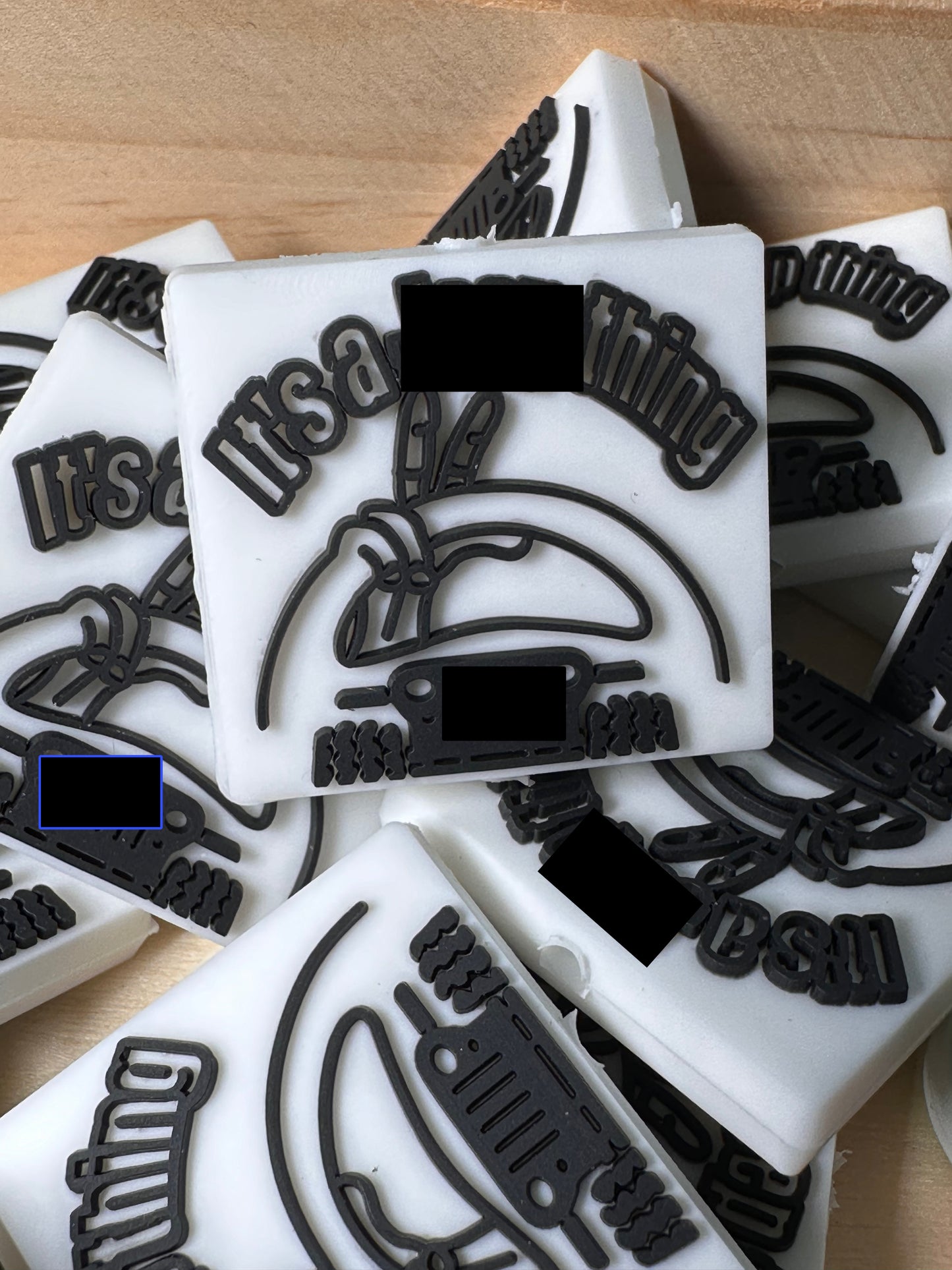 Off road truck Focal Bead