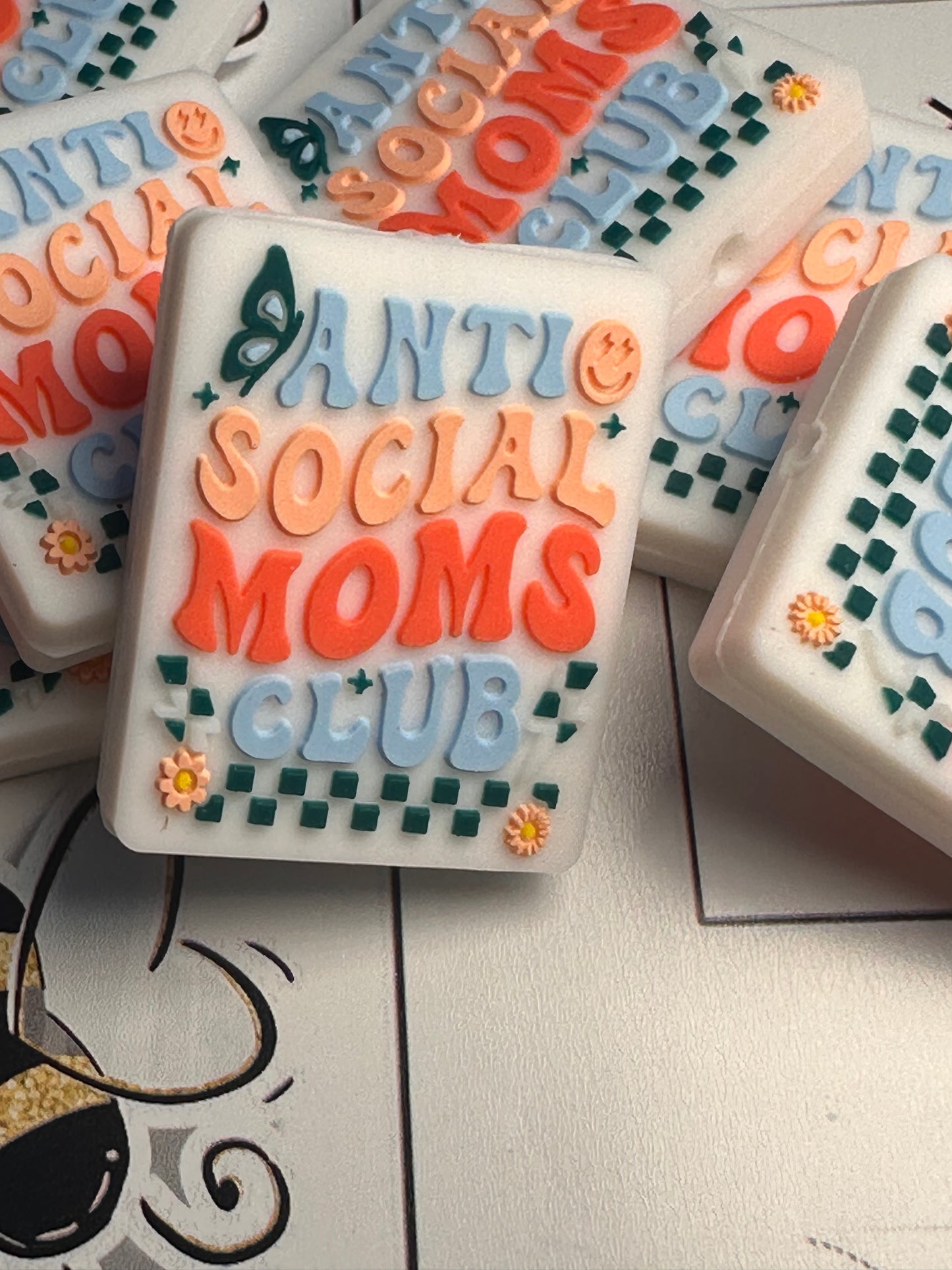 Mom Focal Bead/ beadable pen/ Silicone bead/keychain bead/