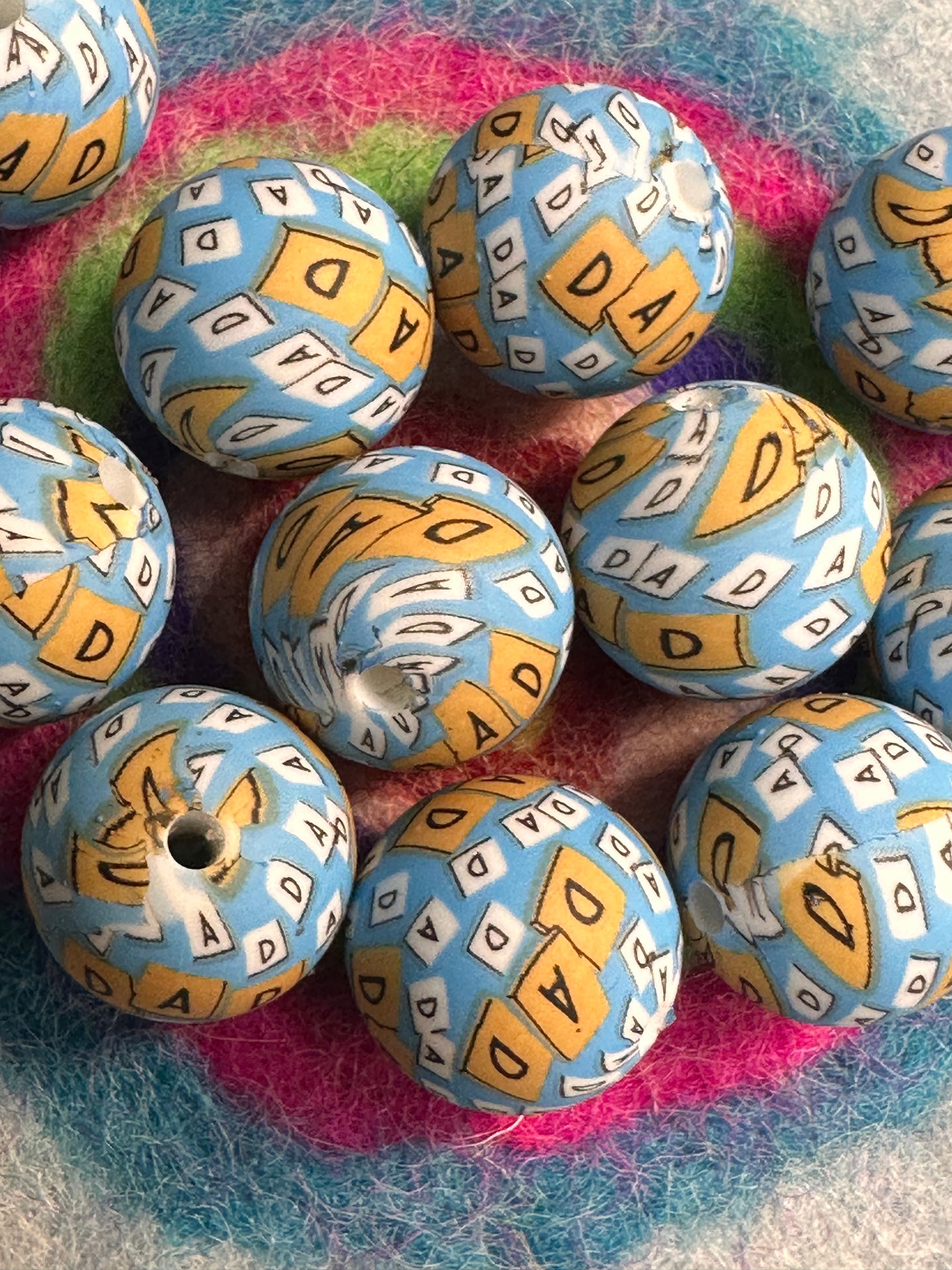 Dad printed beads /15 mm round shaped/beadable pen/ keychain bead/10 beads included/ silicone Fathers Day/ Grandparents Day