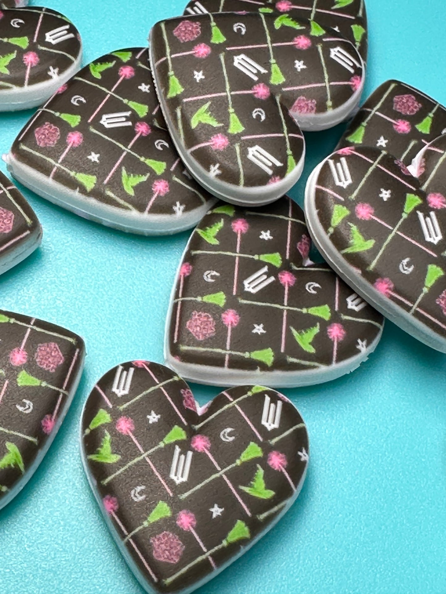 Wicked Heart shaped silicone focal bead with designs/ pen beading/ keychain bead/ DIY/ fancy bead